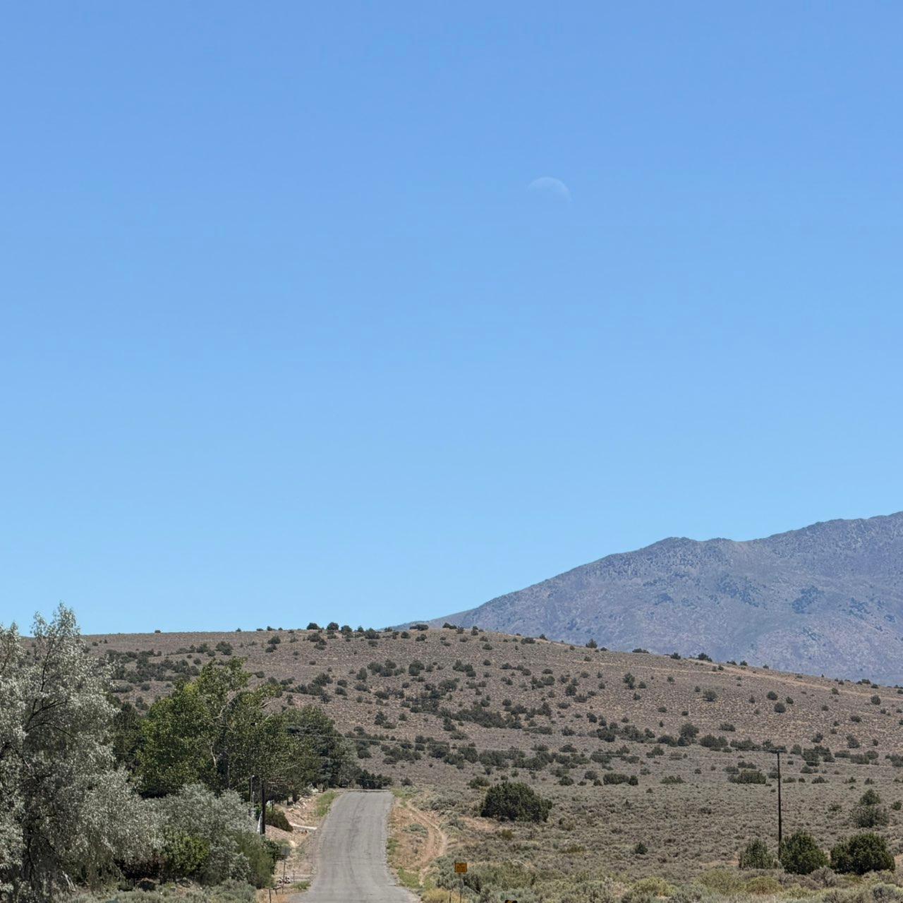 The Moon over Gardnerville, United States — first quarter, Lunar Day 7