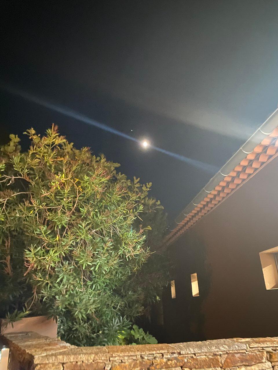 The Moon over Rayol-Canadel-sur-Mer, France — waxing gibbous, Lunar Day 11