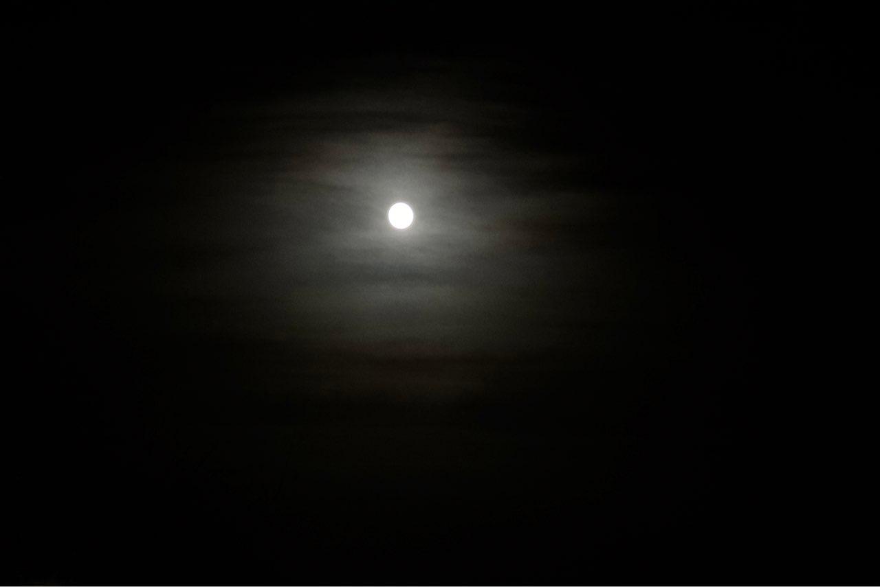 The Moon over Örebro, Sverige — full moon, Lunar Day 16