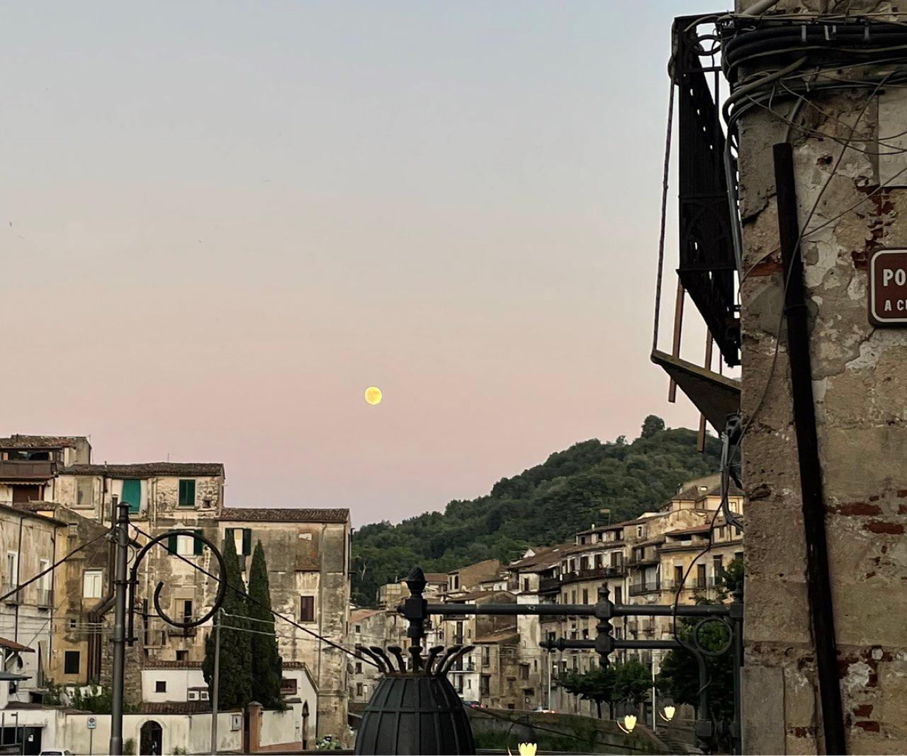 The Moon over Cosenza, Italia — full moon, Lunar Day 15