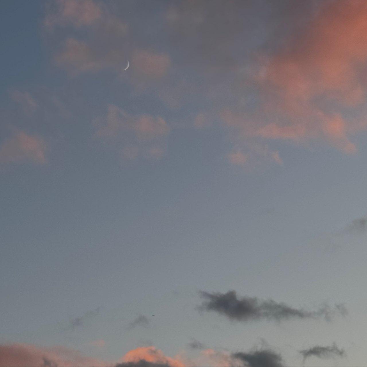 The Moon over Lahnstein, Deutschland — waxing crescent, Lunar Day 5