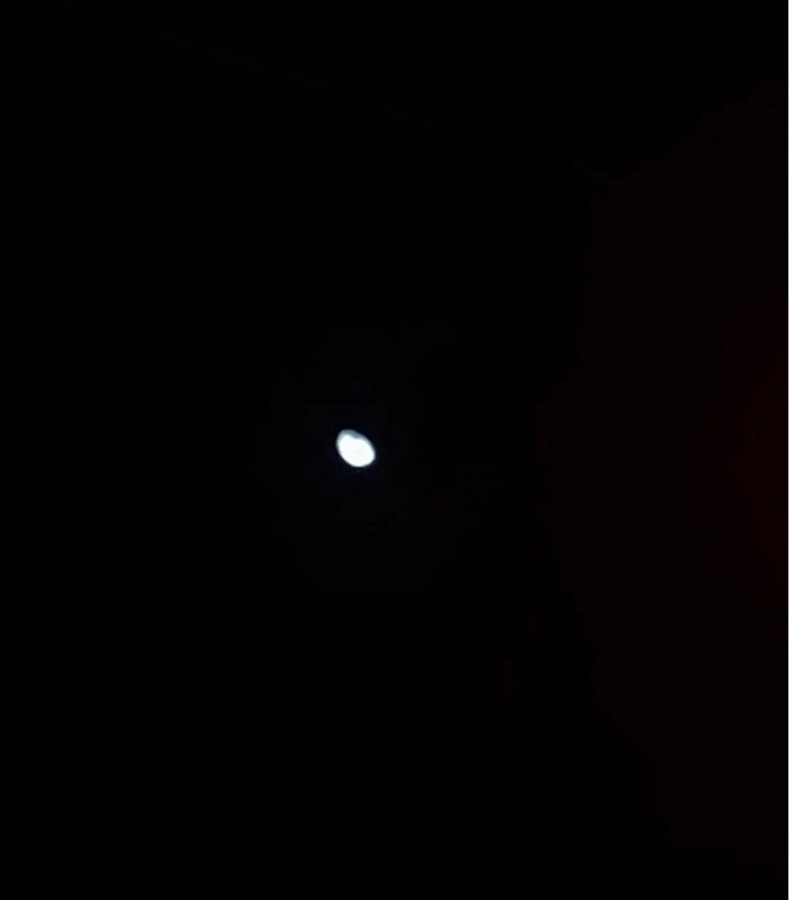 The Moon over Fossato di Vico, Italia — waning gibbous, Lunar Day 19