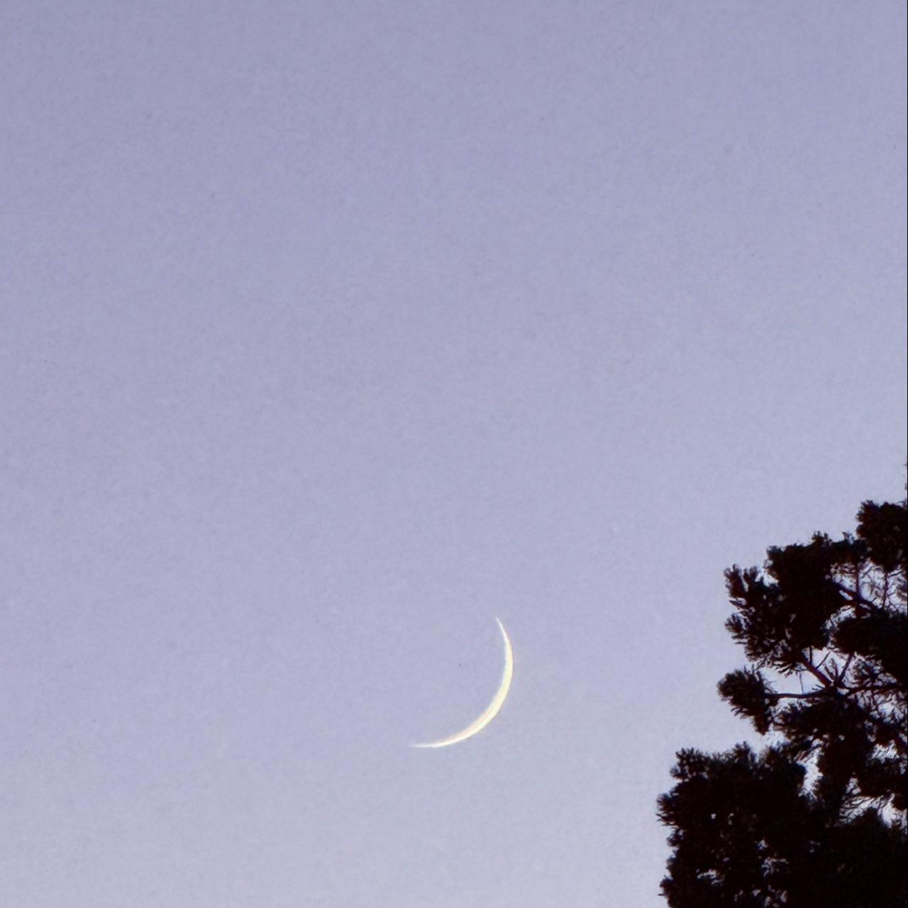 The Moon over Colorado Springs, United States — new moon, Lunar Day 29
