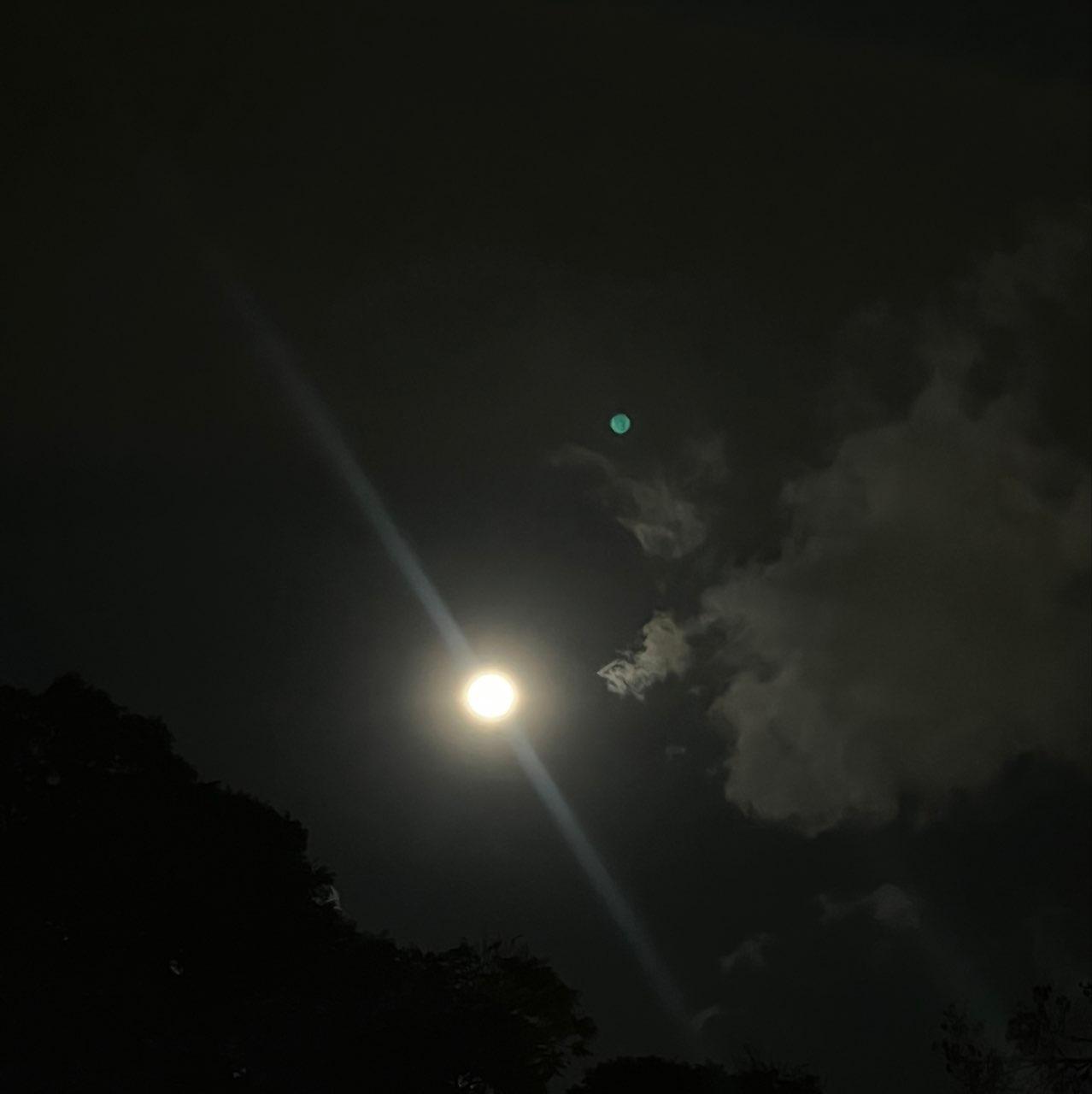 The Moon over Medellín, Colombia — full moon, Lunar Day 14