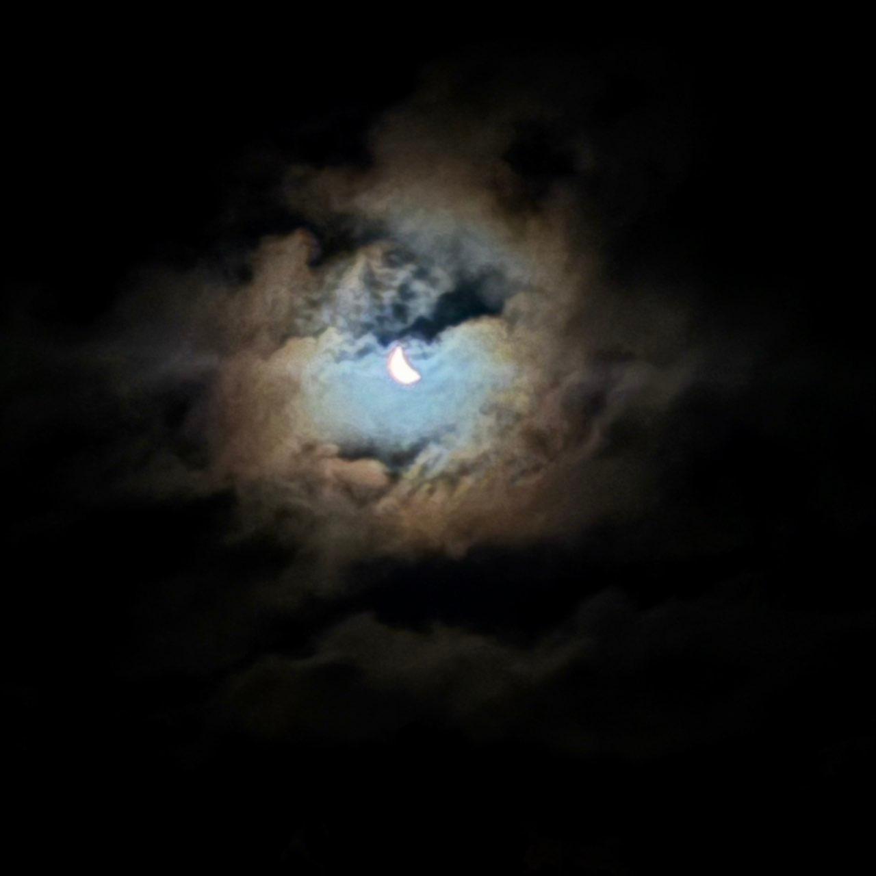 The Moon over Kolodishchanskiy, Belarus — last quarter, Lunar Day 25