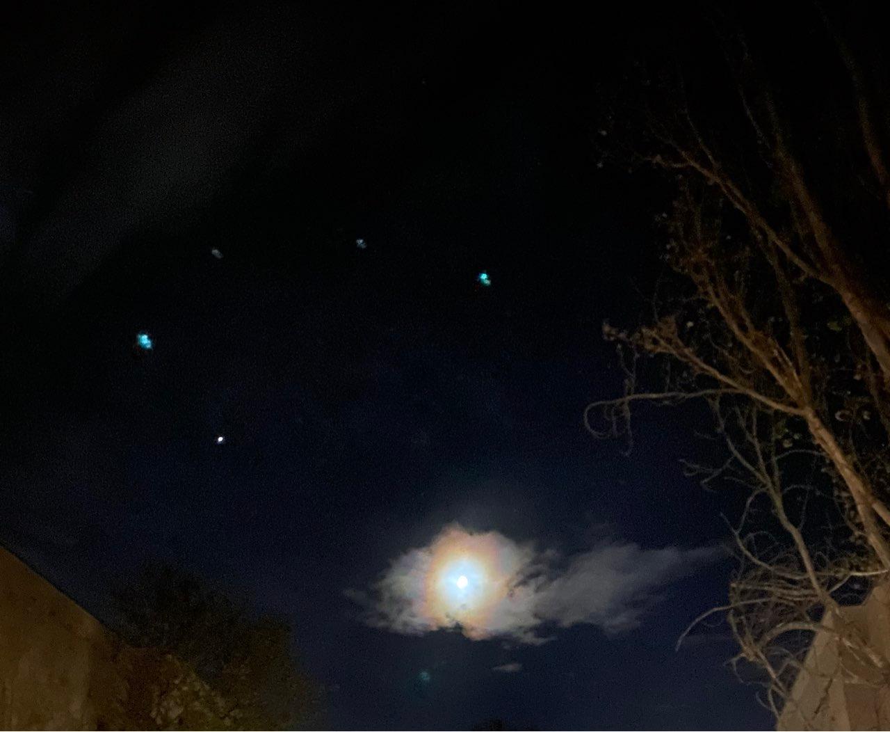 The Moon over Magdeburg, Deutschland — waxing gibbous, Lunar Day 11