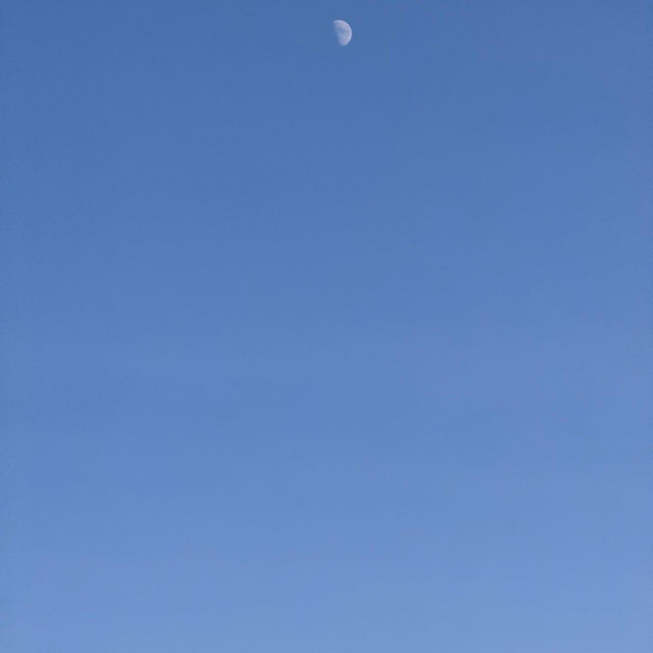 The Moon over Girard, United States — waxing gibbous, Lunar Day 10