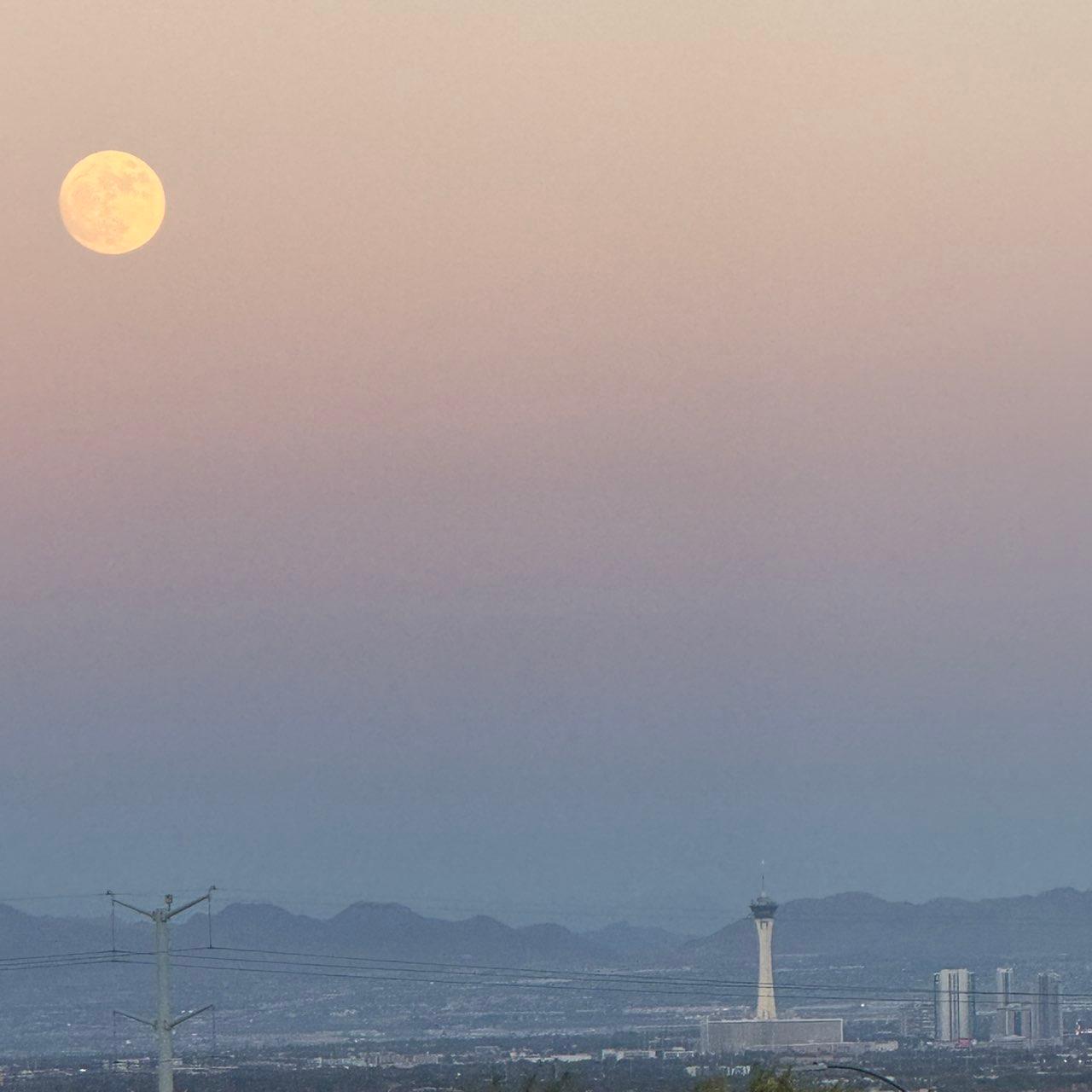 The Moon over Las Vegas, United States — full moon, Lunar Day 15