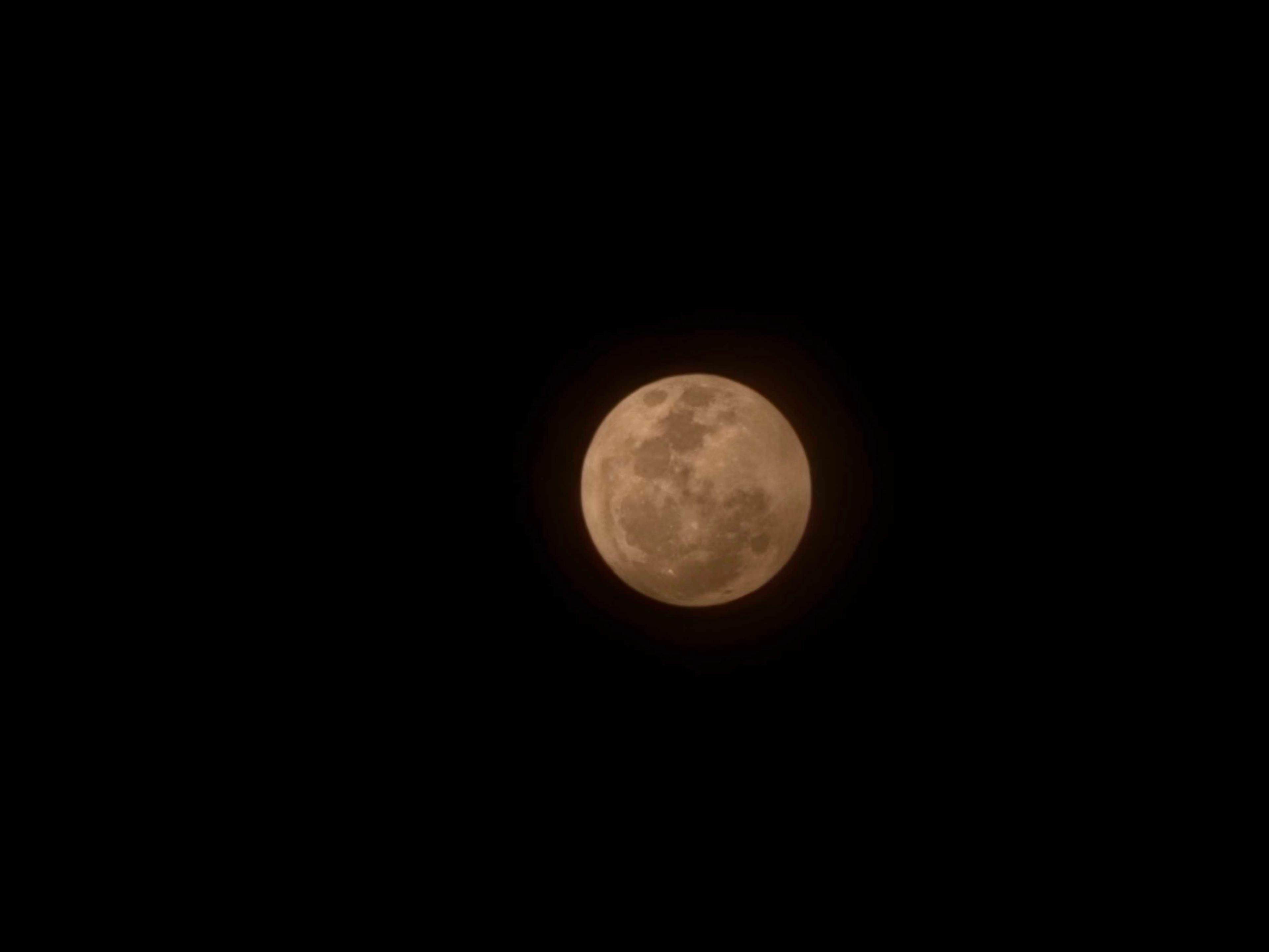 The Moon over Stretford, United Kingdom — full moon, Lunar Day 16