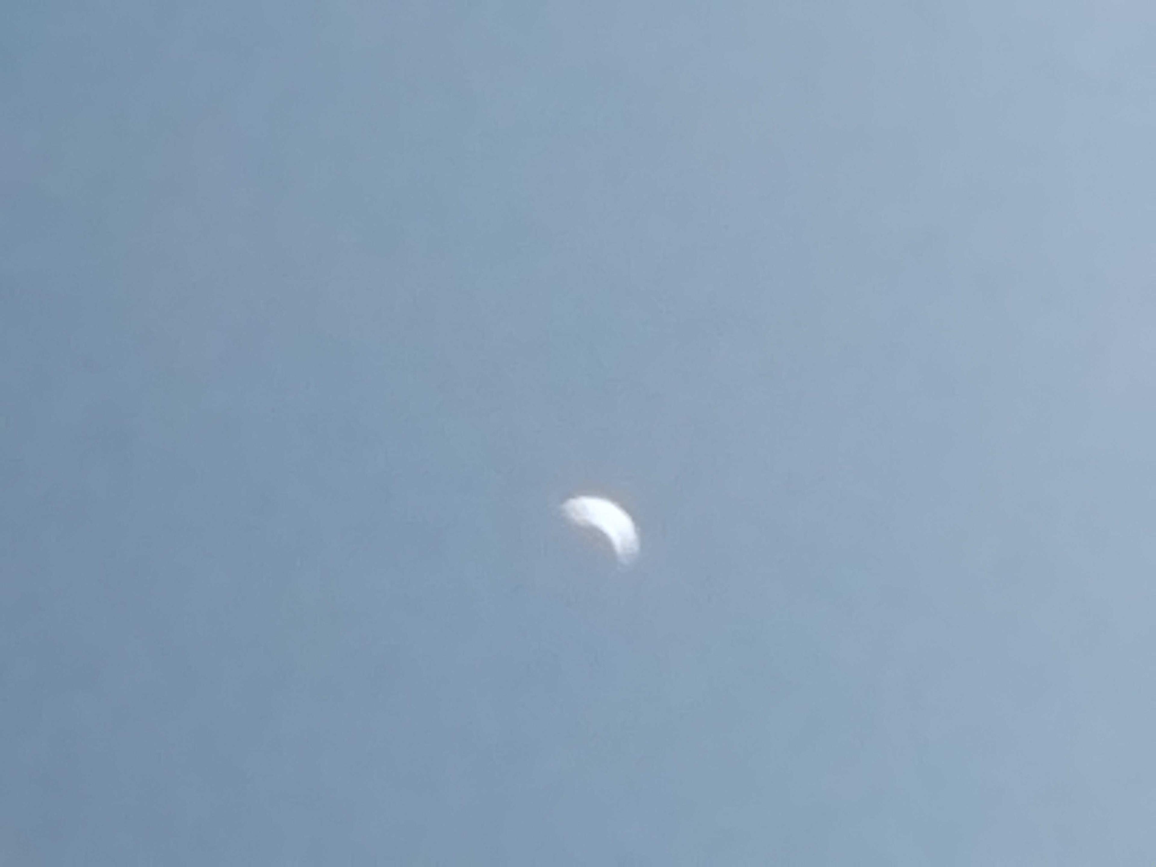 The Moon over United Kingdom — first quarter, Lunar Day 9