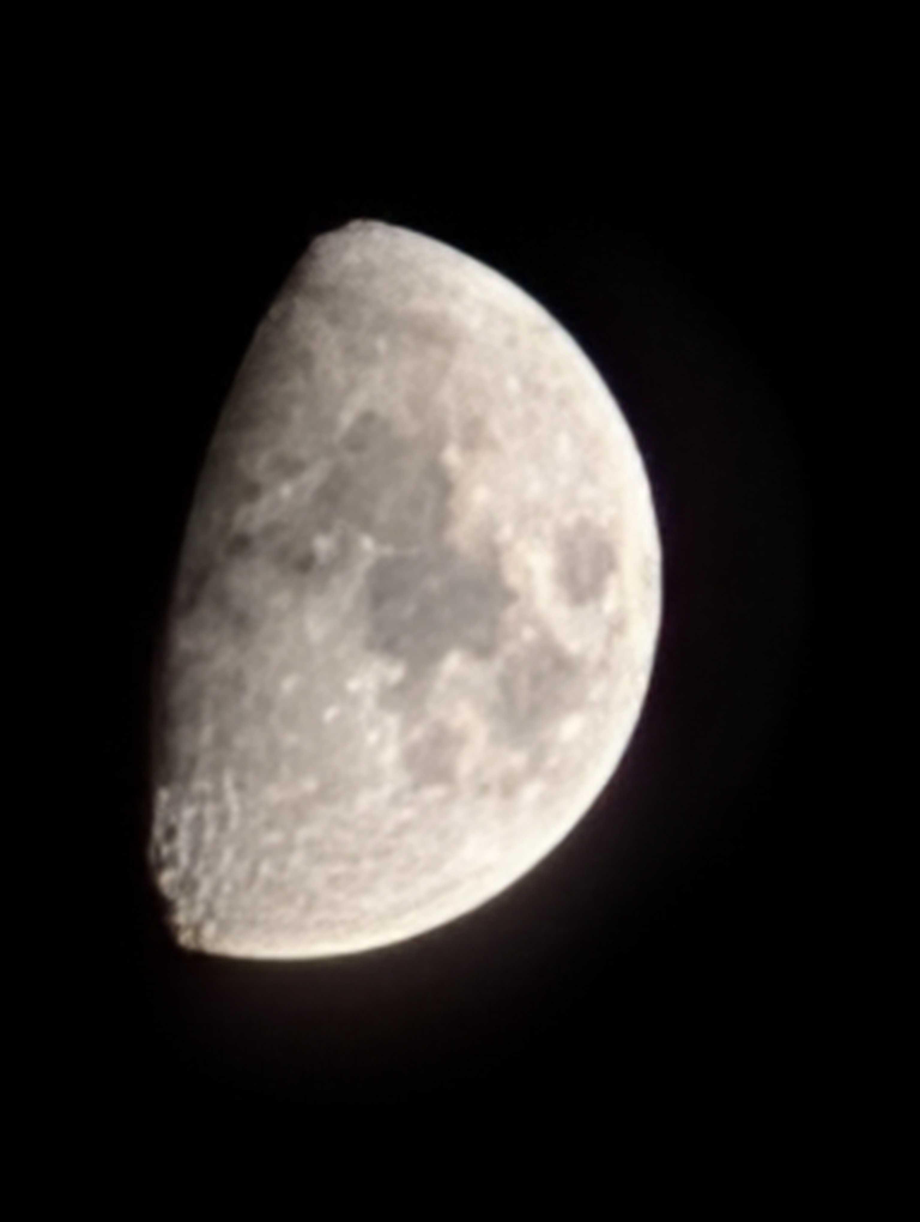 The Moon over Farmington, United States — first quarter, Lunar Day 9