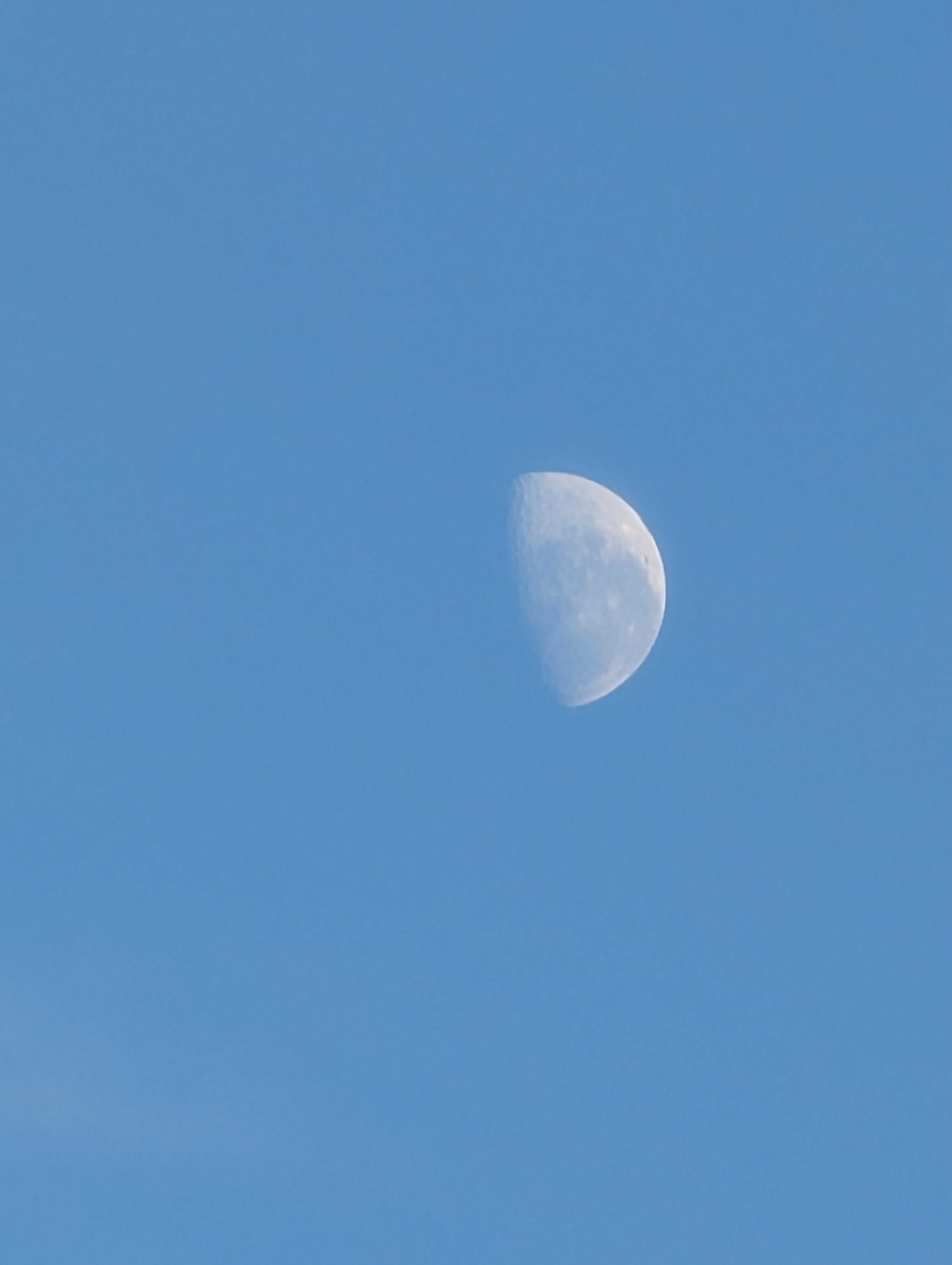 The Moon over Werribee, Australia — last quarter, Lunar Day 22
