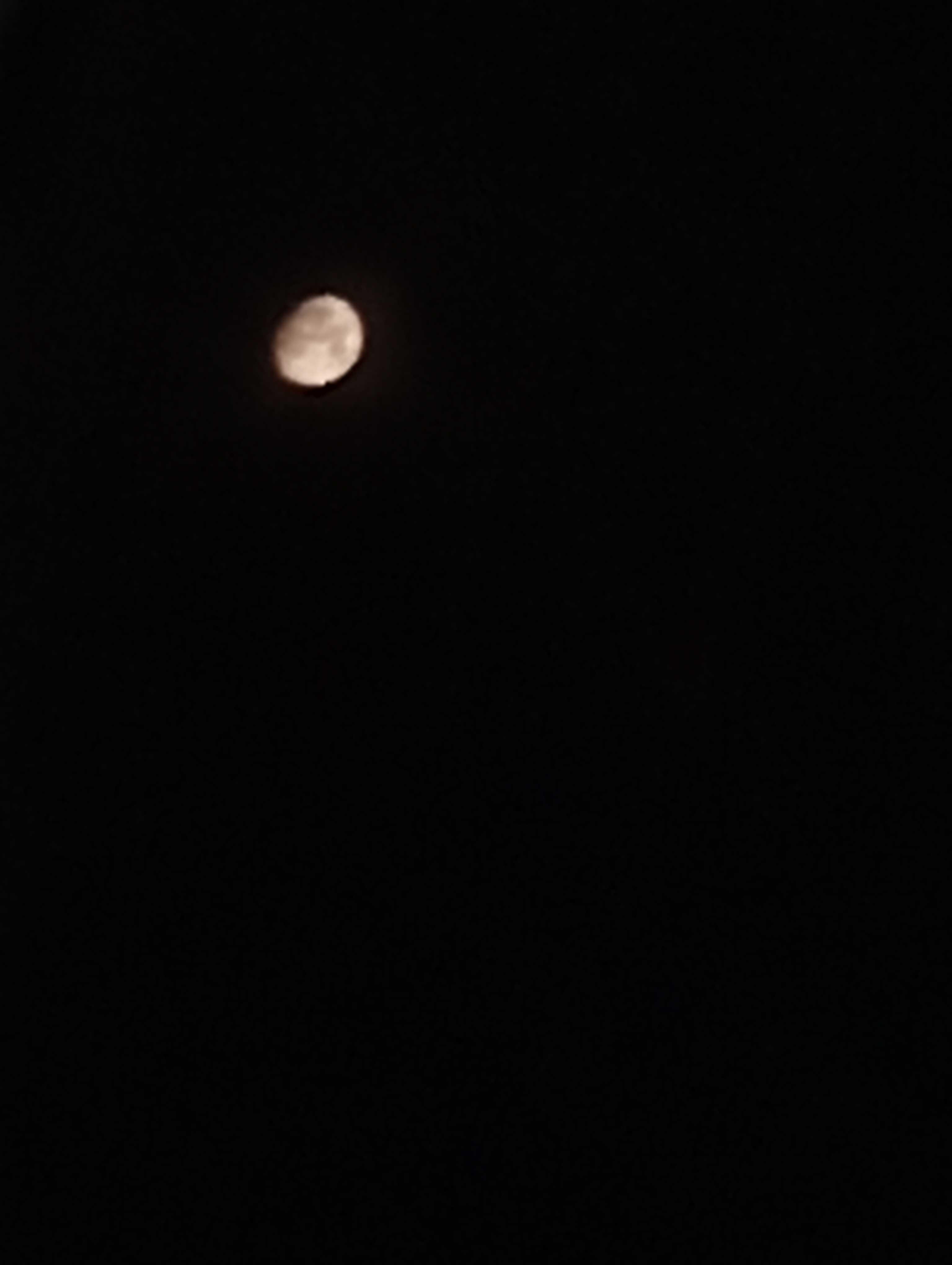 The Moon over Guatemala — waxing crescent, Lunar Day 3