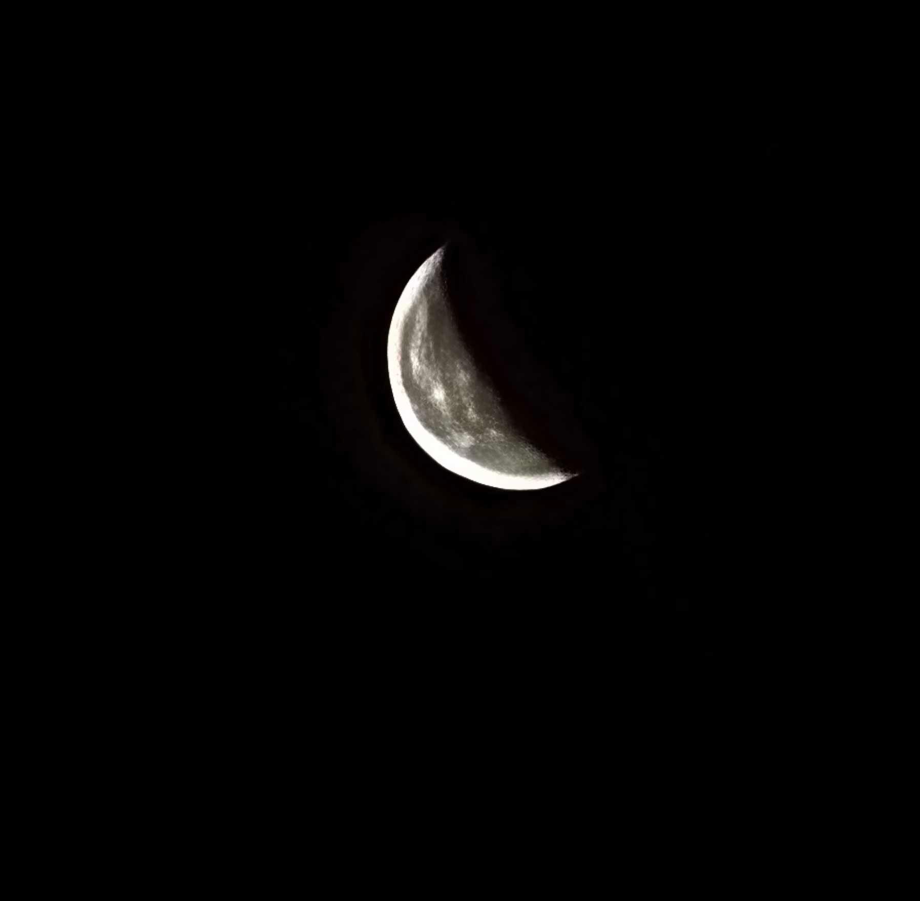 The Moon over Daramdin, India — last quarter, Lunar Day 23