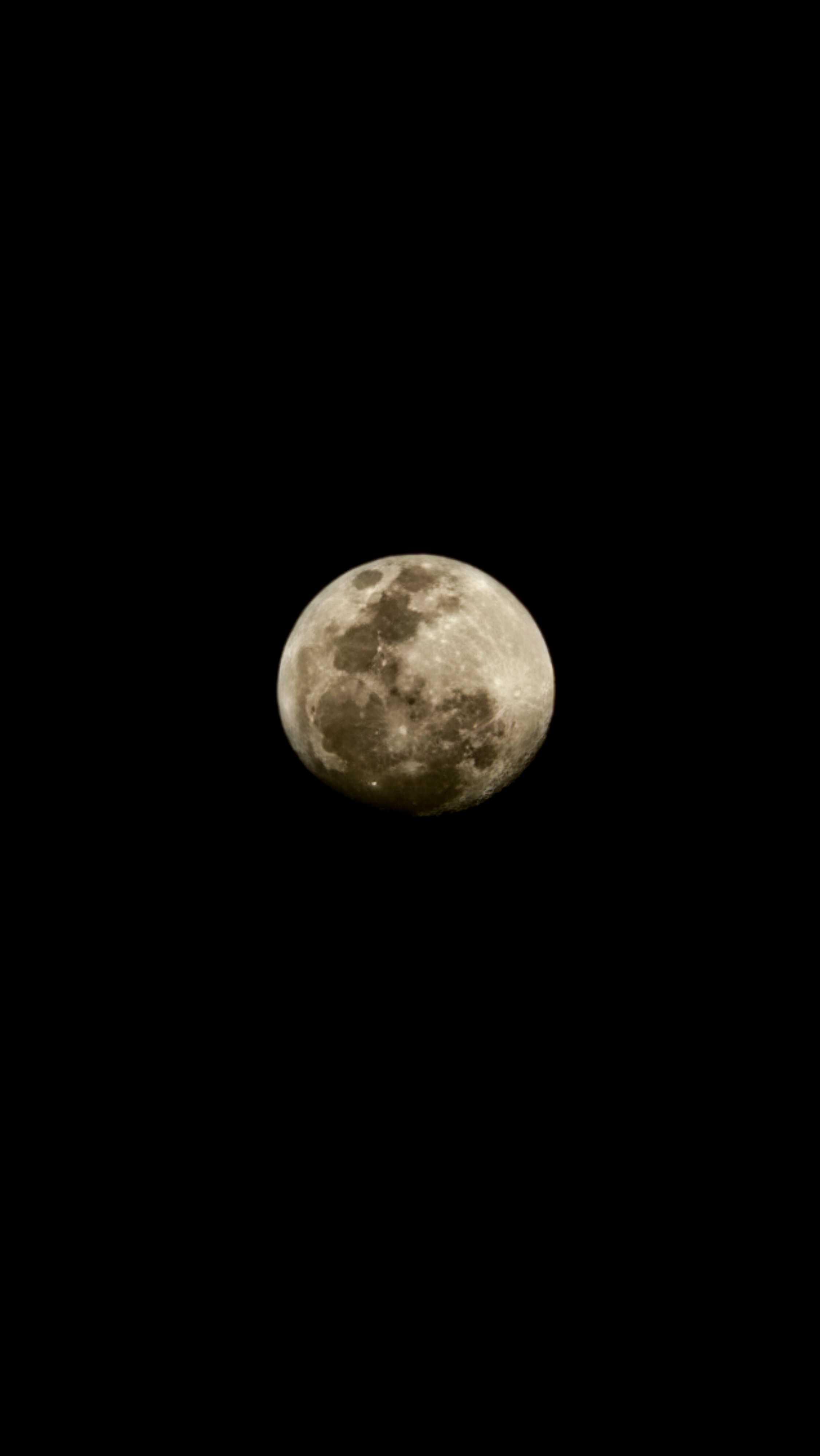 The Moon over Córdoba, Argentina — waxing gibbous, Lunar Day 15