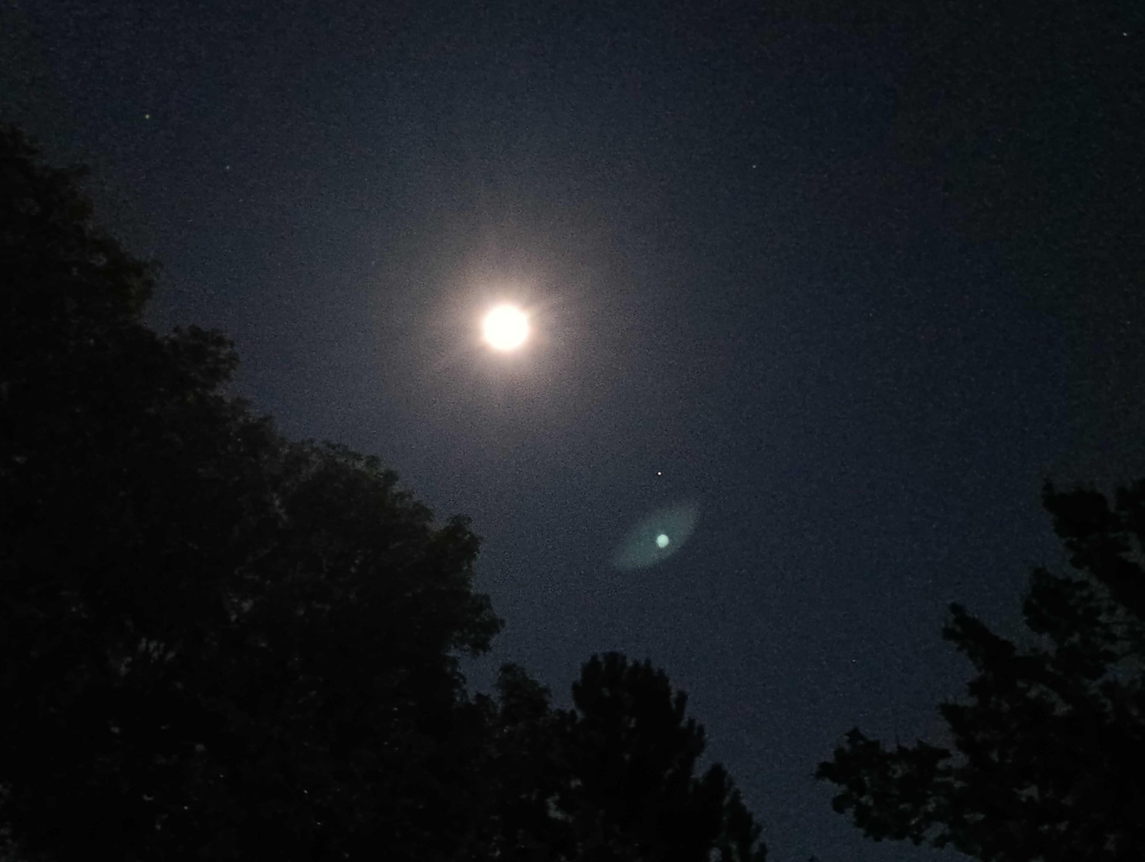 The Moon over Berlin, Deutschland — full moon, Lunar Day 18