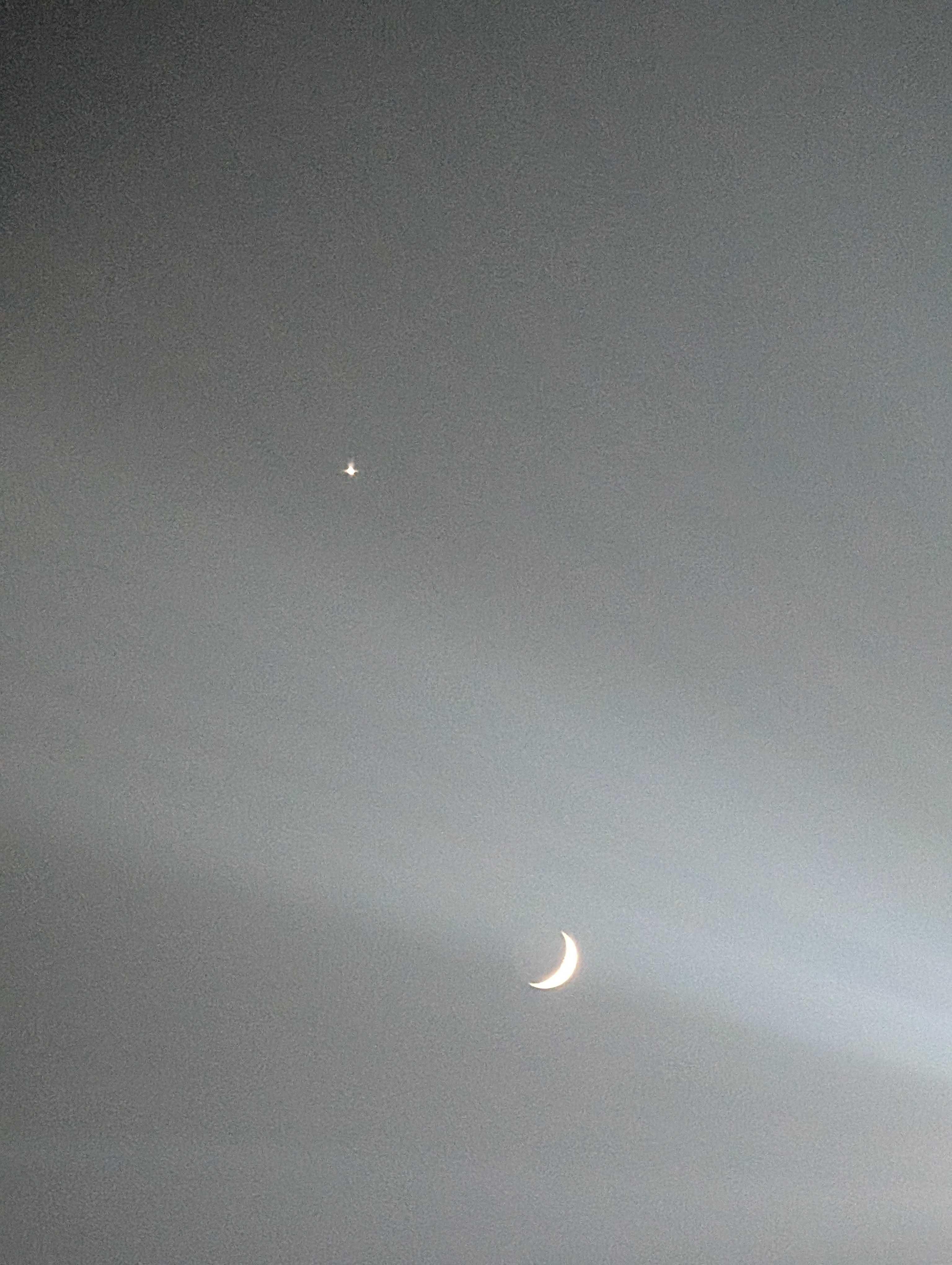 The Moon over Port St. Lucie, United States — waxing crescent, Lunar Day 4