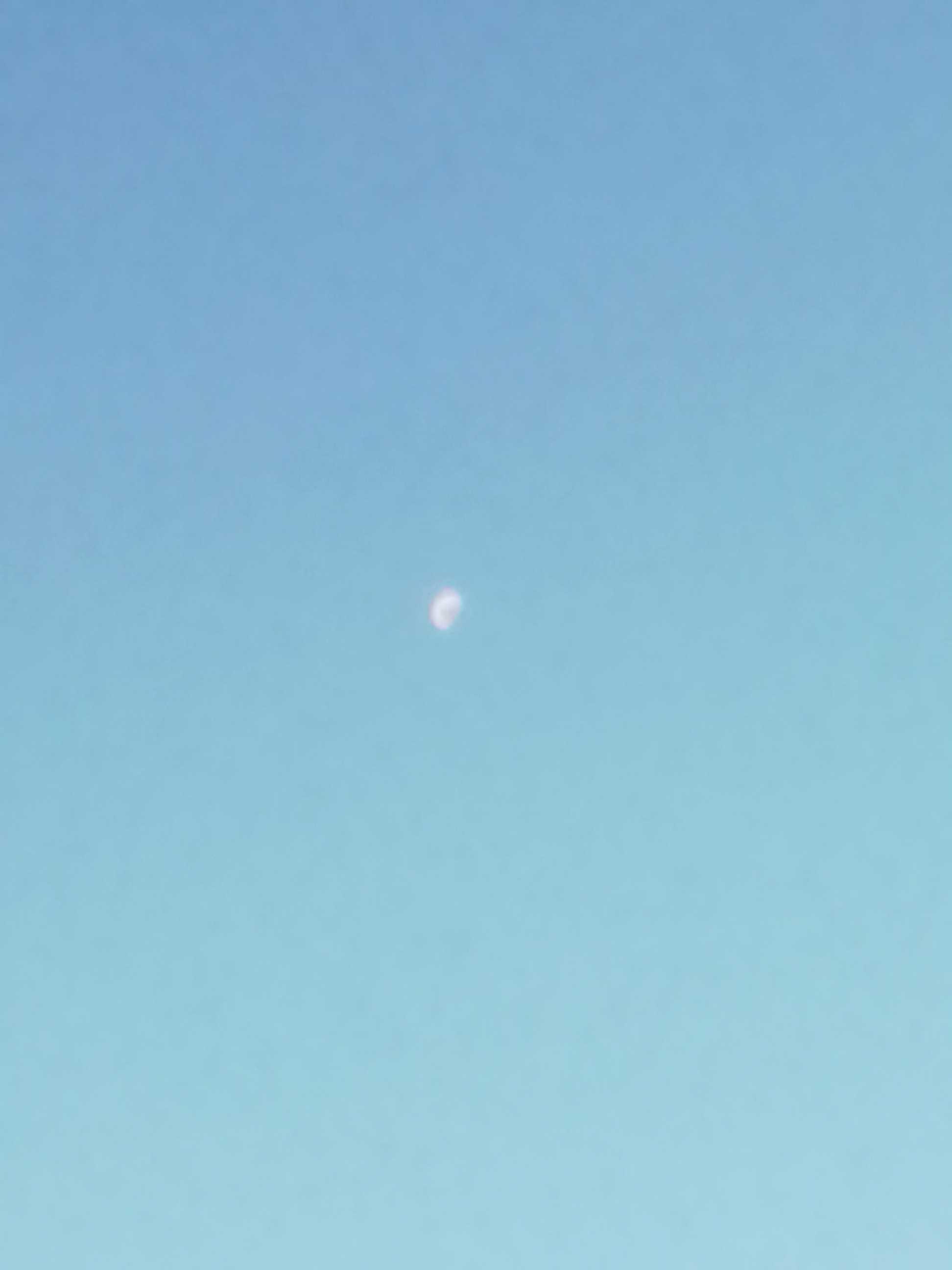 The Moon over Sydney, Australia — waxing gibbous, Lunar Day 11
