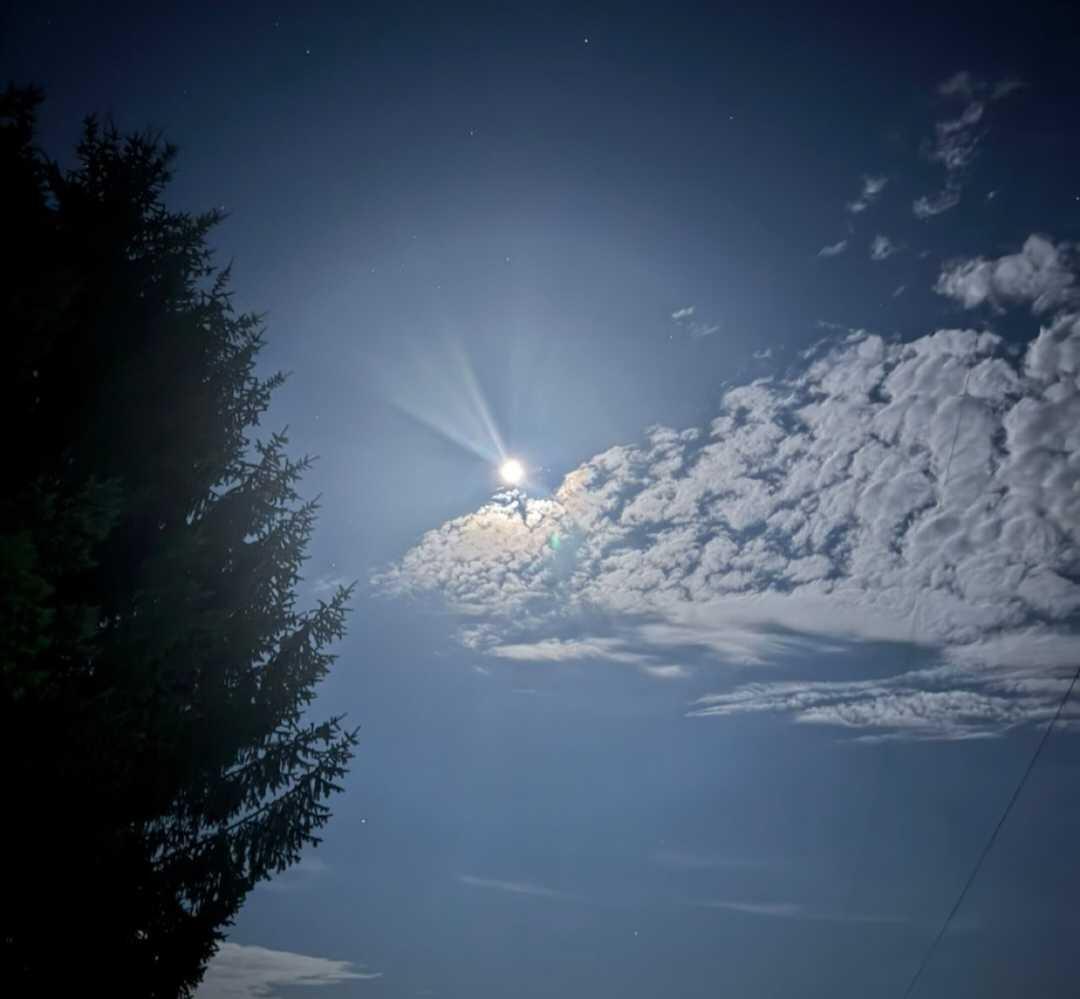 The Moon over Englewood, United States — waning gibbous, Lunar Day 20