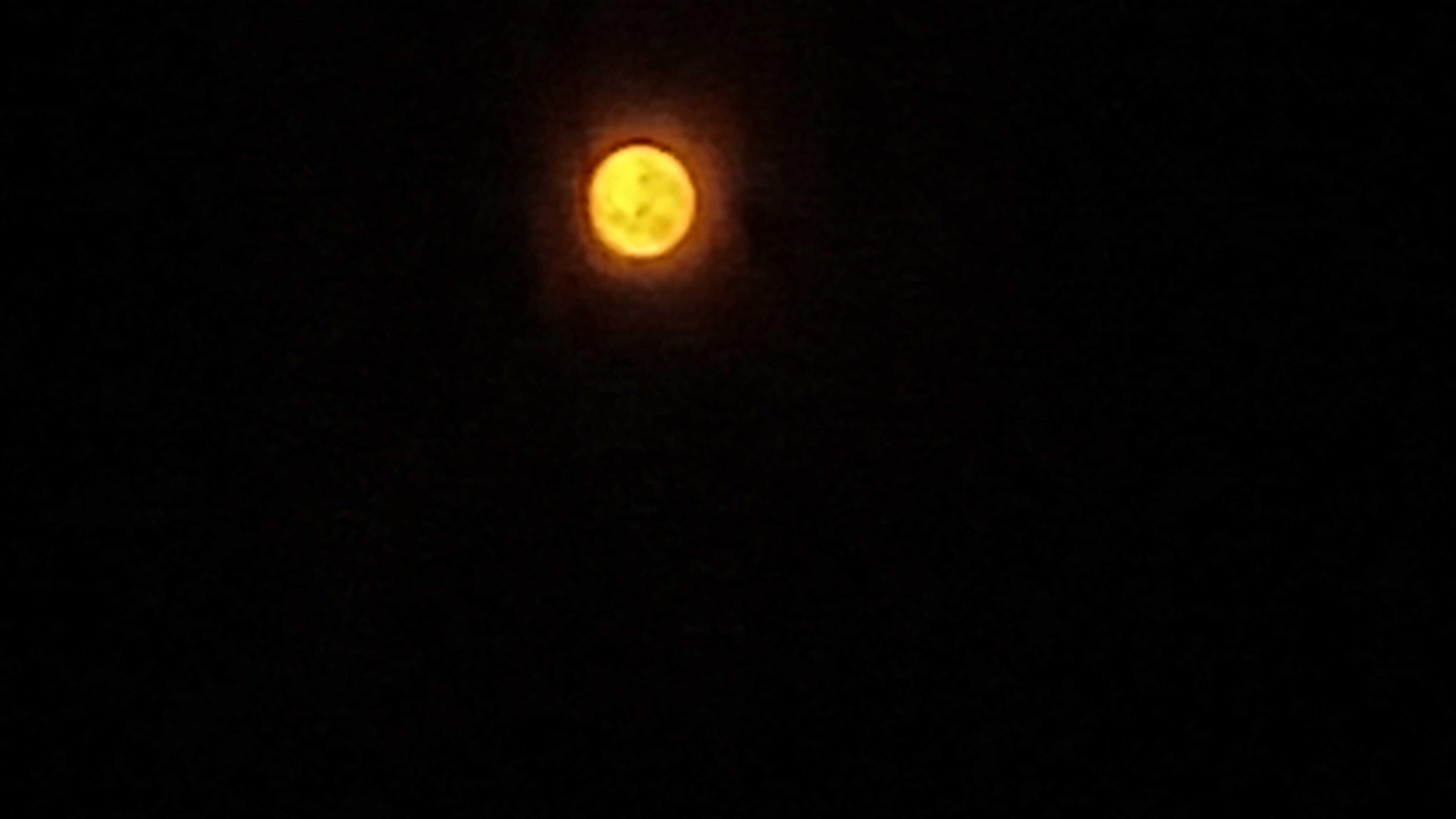 The Moon over Longchamps, Argentina — full moon, Lunar Day 16