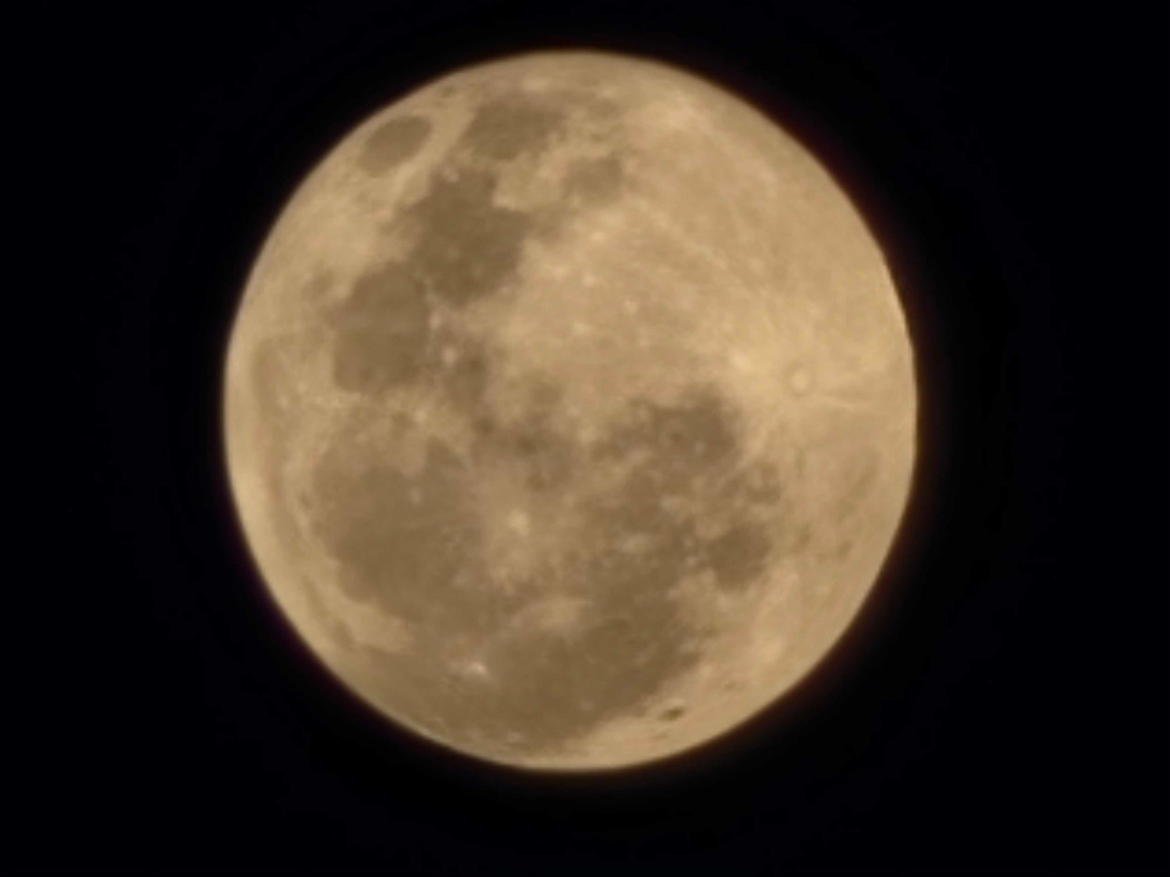 The Moon over Cambois, United Kingdom — full moon, Lunar Day 17
