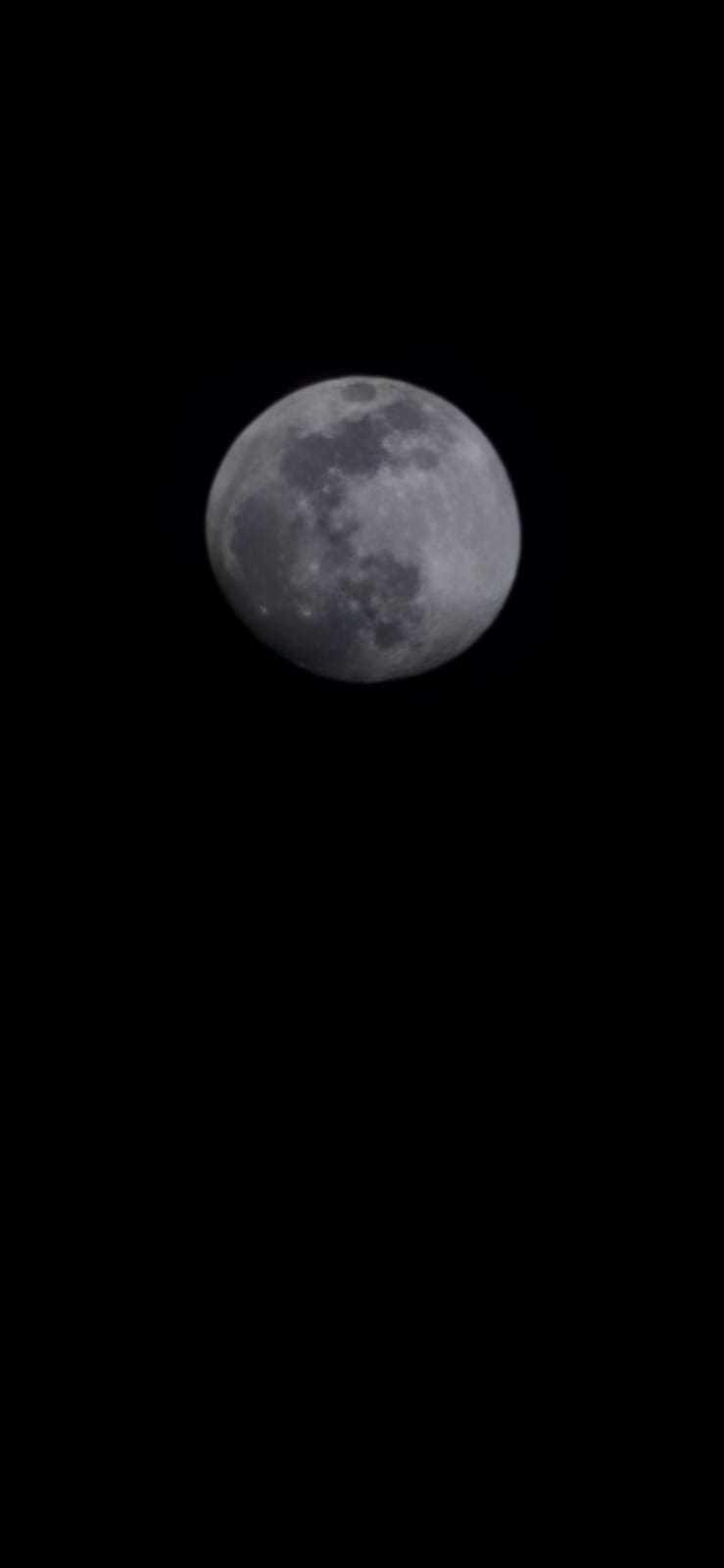 The Moon over Englewood, Estados Unidos — first quarter, Lunar Day 10