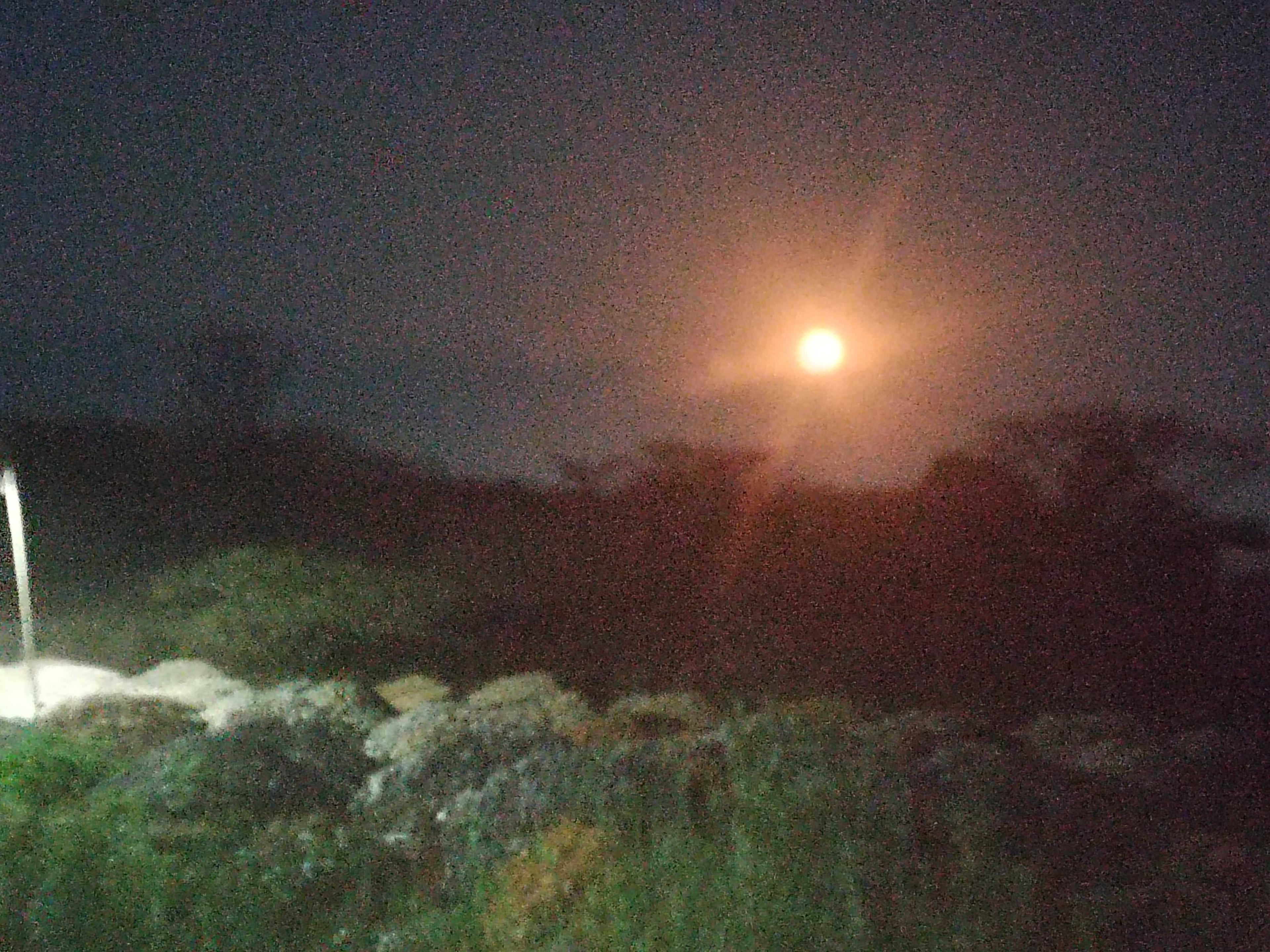 The Moon over Englewood, Estados Unidos — full moon, Lunar Day 15