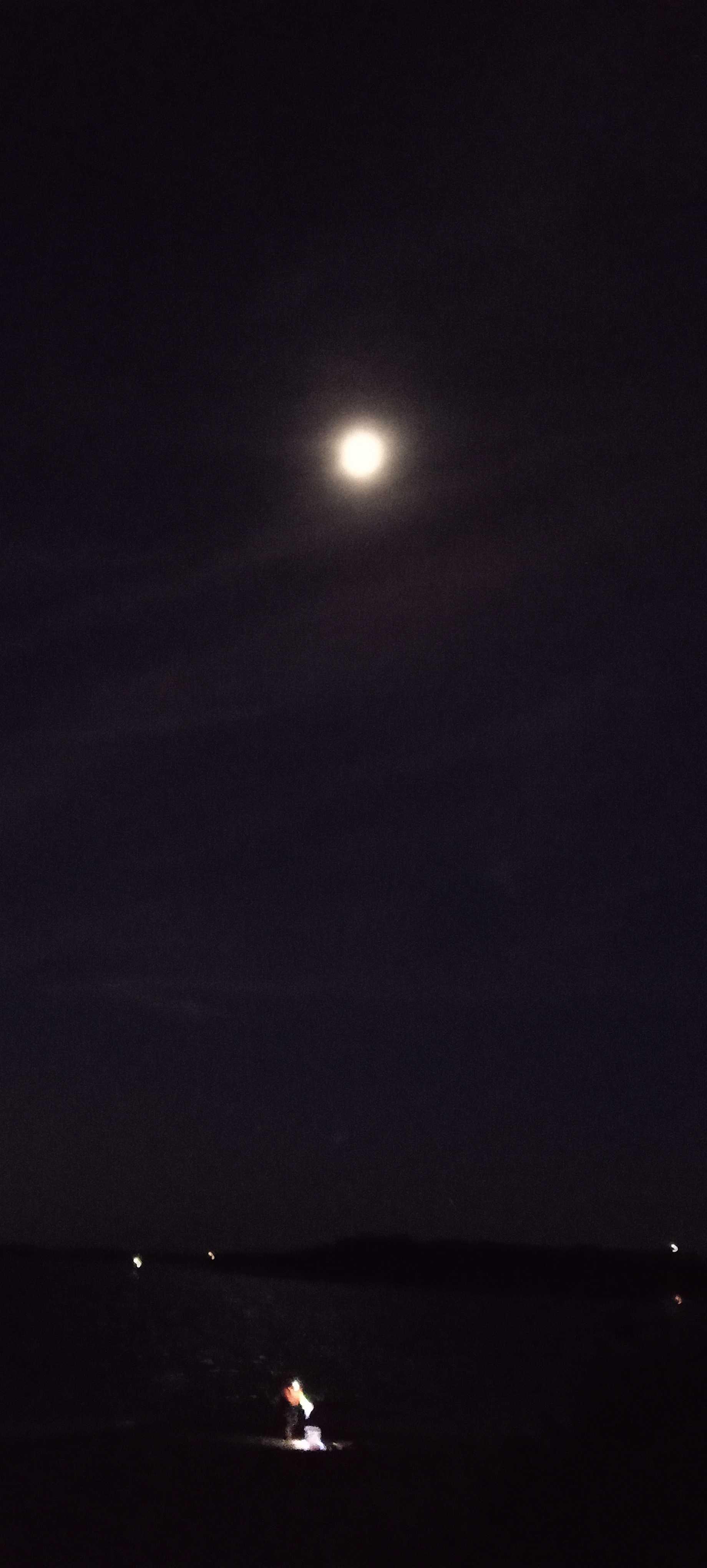 The Moon over Cronulla, Australia — waxing gibbous, Lunar Day 11