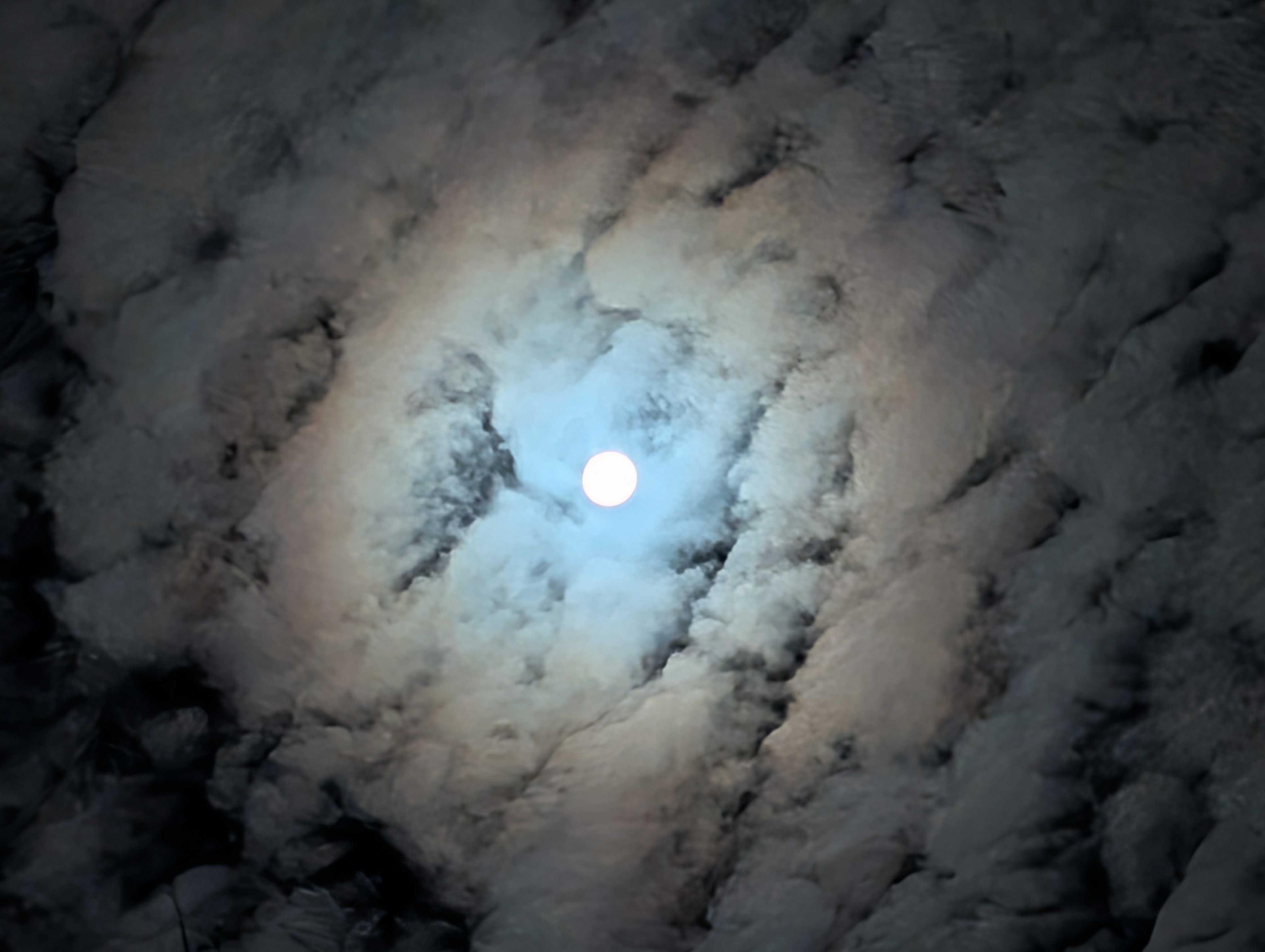 The Moon over White Lake, Canada — full moon, Lunar Day 15