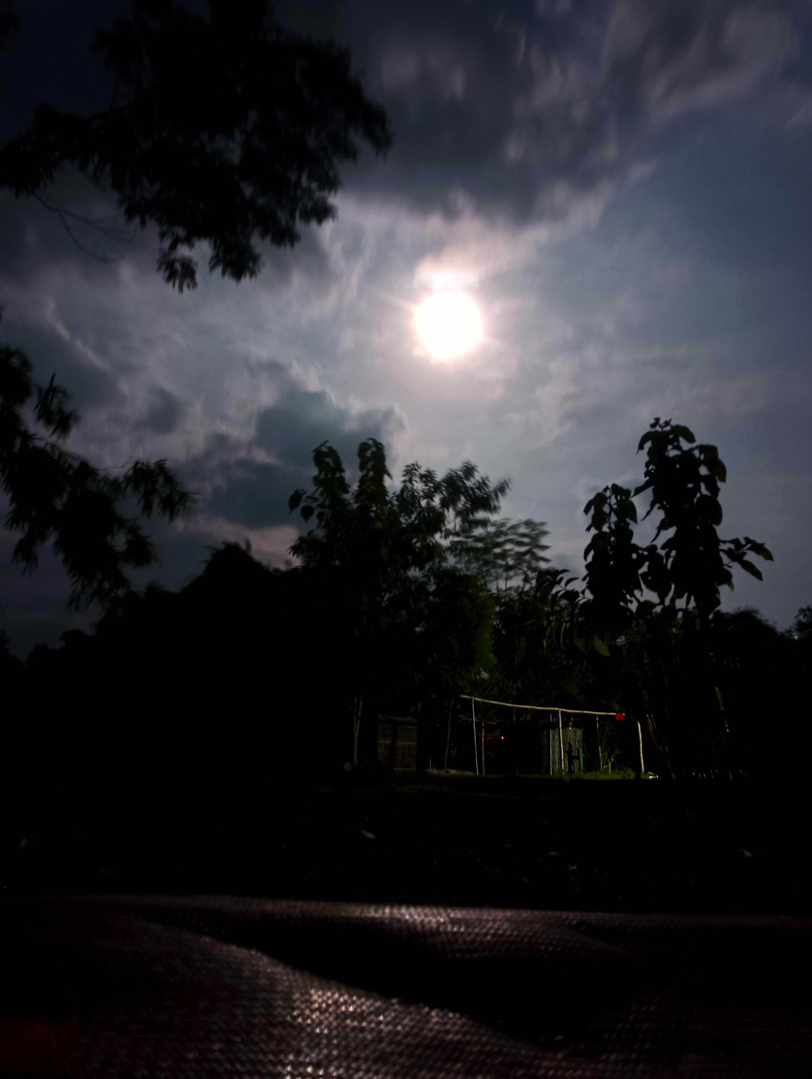 The Moon over Village No.2 Block No.3, India — full moon, Lunar Day 16