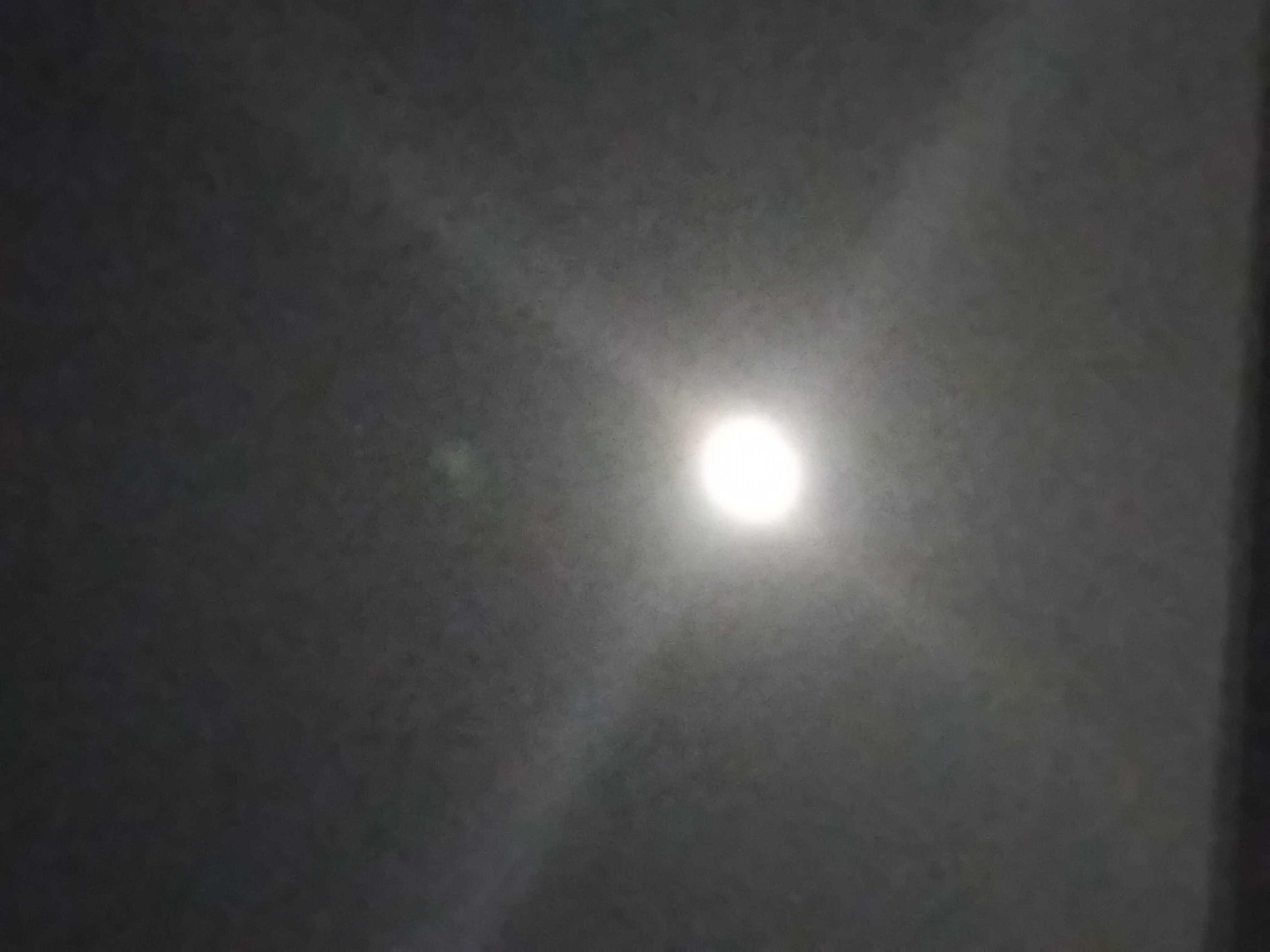 The Moon over United Kingdom — full moon, Lunar Day 17