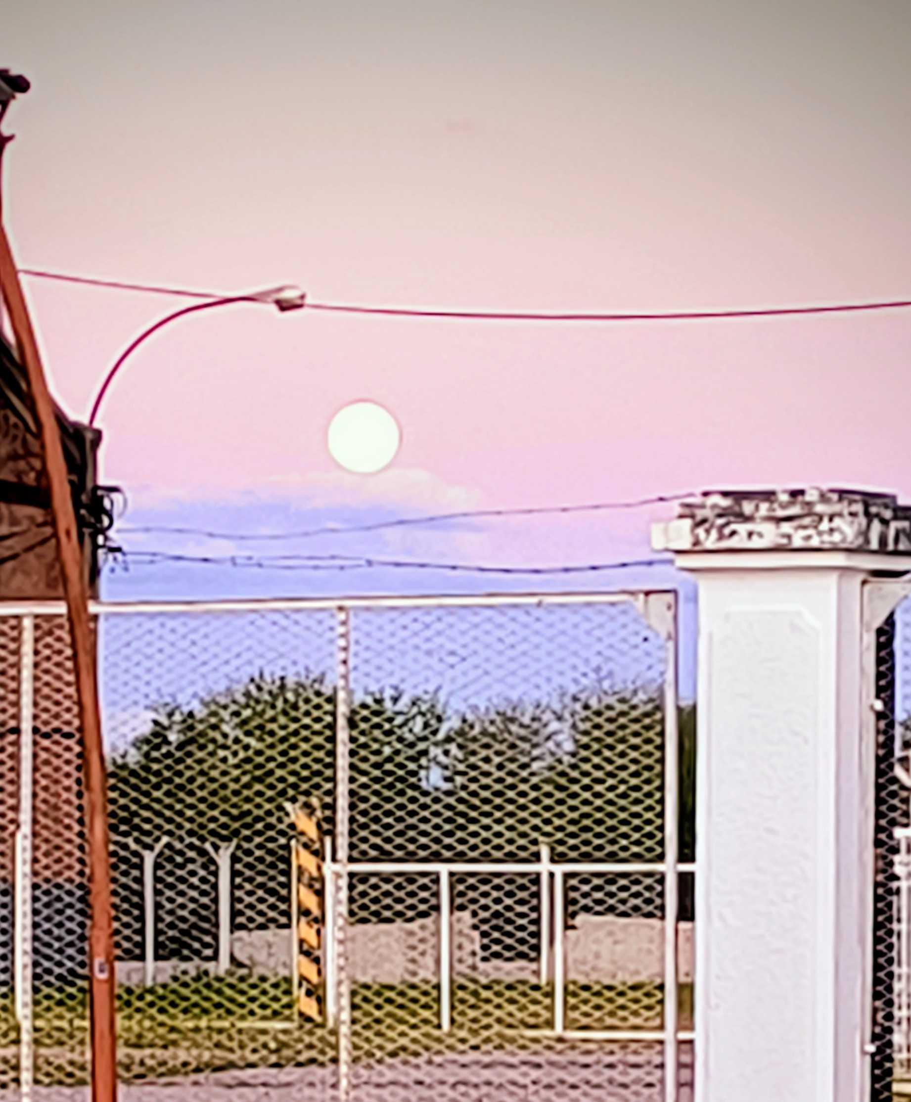 The Moon over Concepción del Uruguay, Argentina — full moon, Lunar Day 16