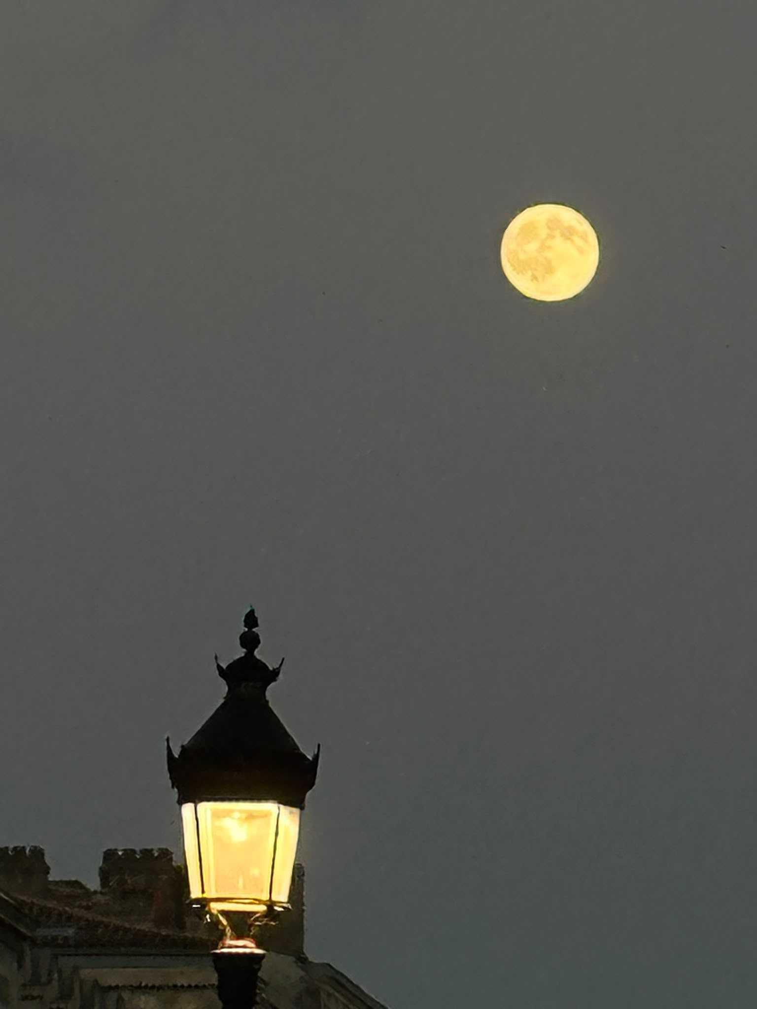 The Moon over Bordeaux, France — full moon, Lunar Day 16