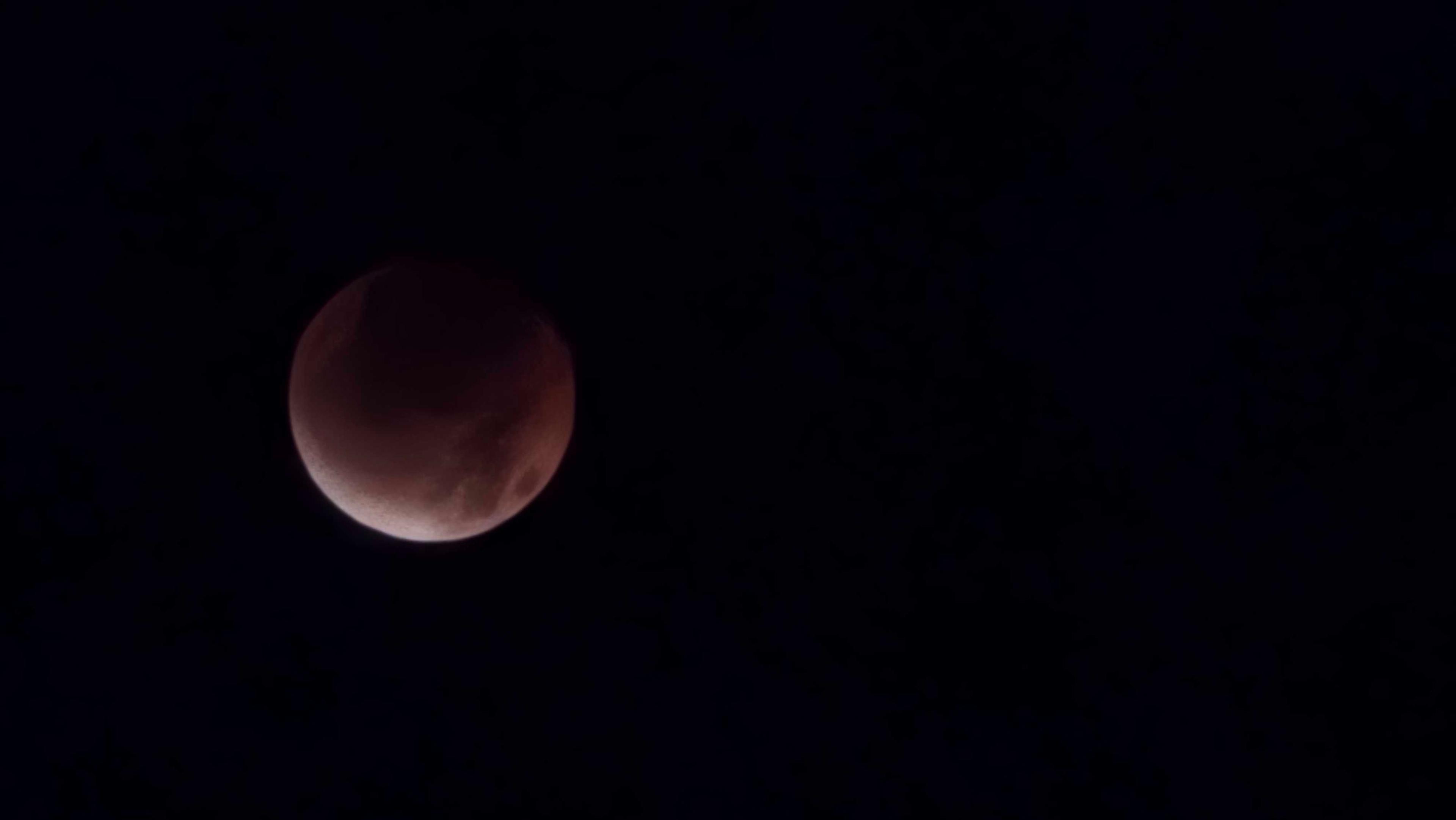 The Moon over Ethelton, Australia — full moon, Lunar Day 16