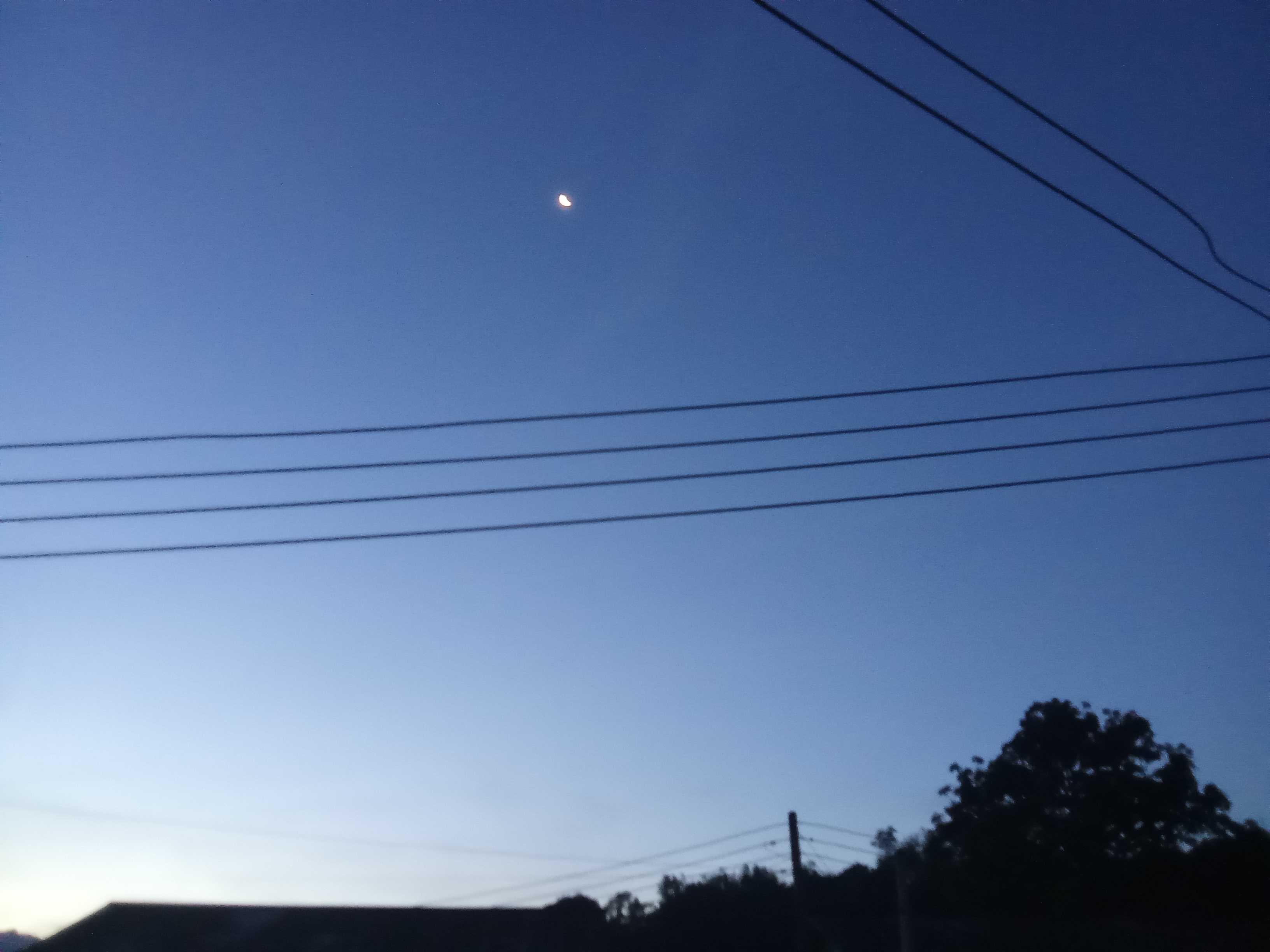 The Moon over Kota Kinabalu, Malaysia — waning crescent, Lunar Day 25