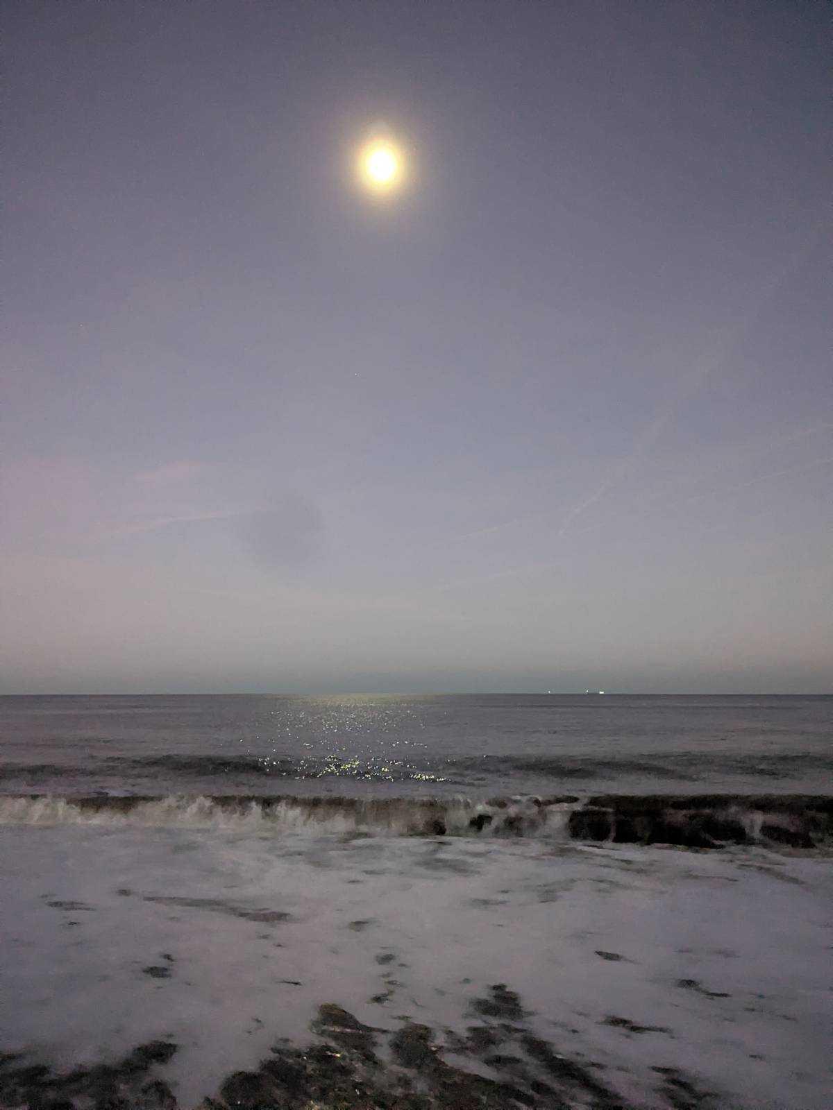 The Moon over United Kingdom — waxing gibbous, Lunar Day 13