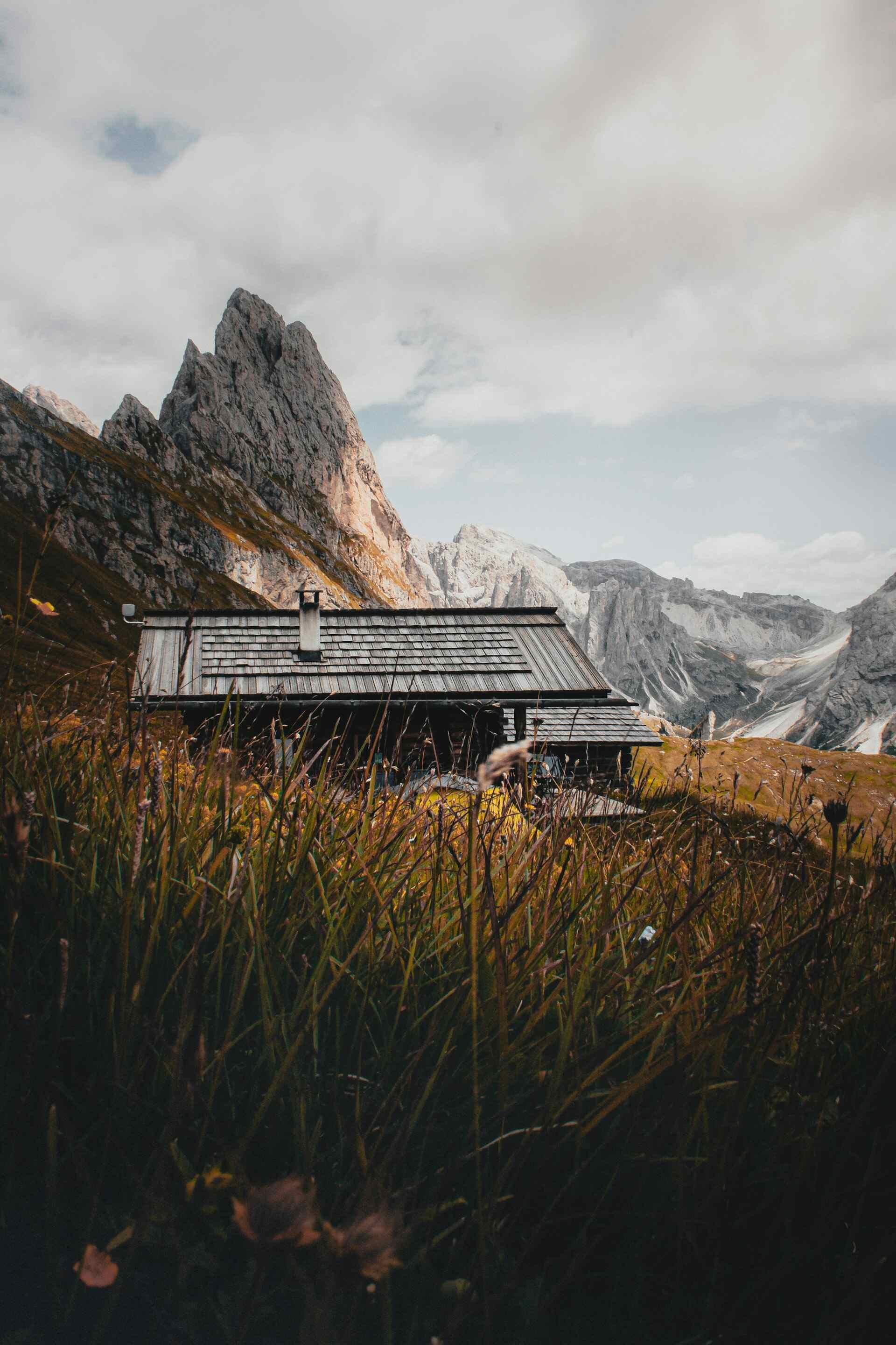 Mountain Cabin Visualization