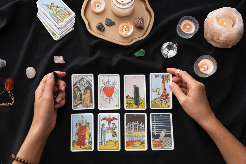 Illustration for Numbers in Tarot