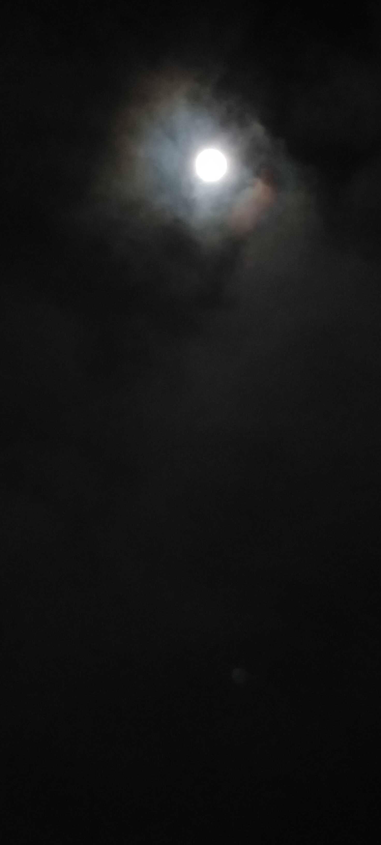 The Moon over United Kingdom — full moon, Lunar Day 15