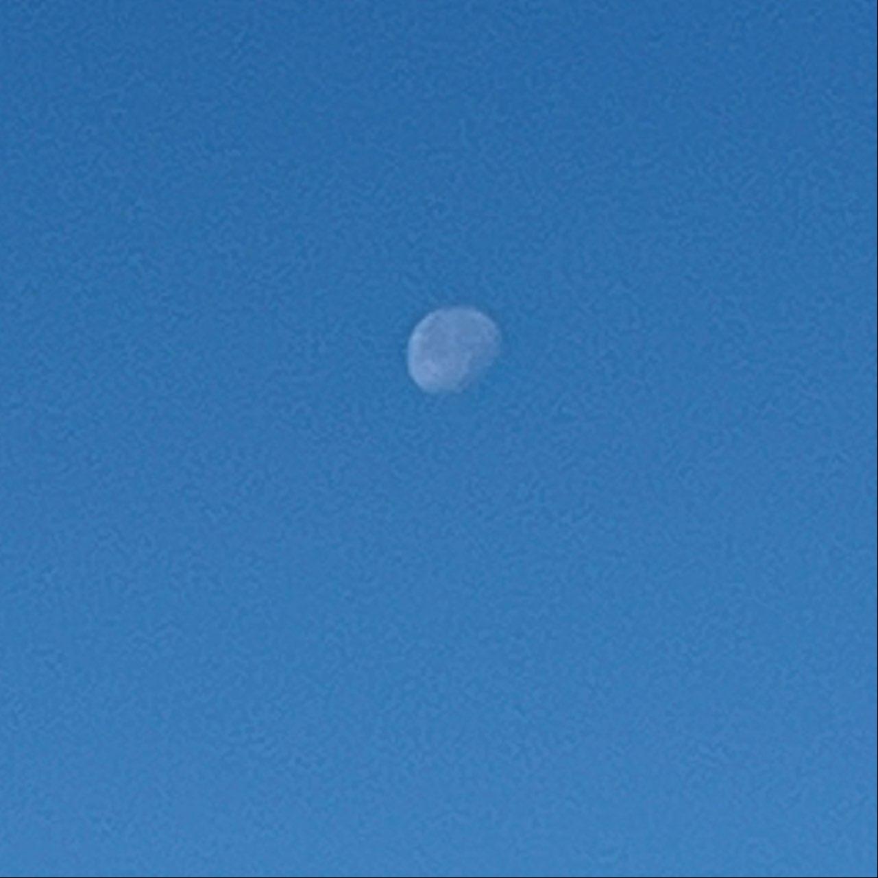 The Moon over Gateshead, United Kingdom — waning gibbous, Lunar Day 19