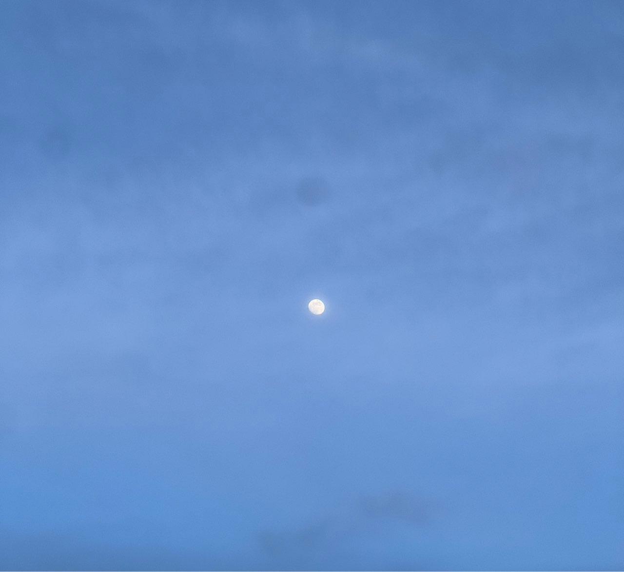 The Moon over Mühlhausen/Thüringen, Deutschland — waxing gibbous, Lunar Day 13