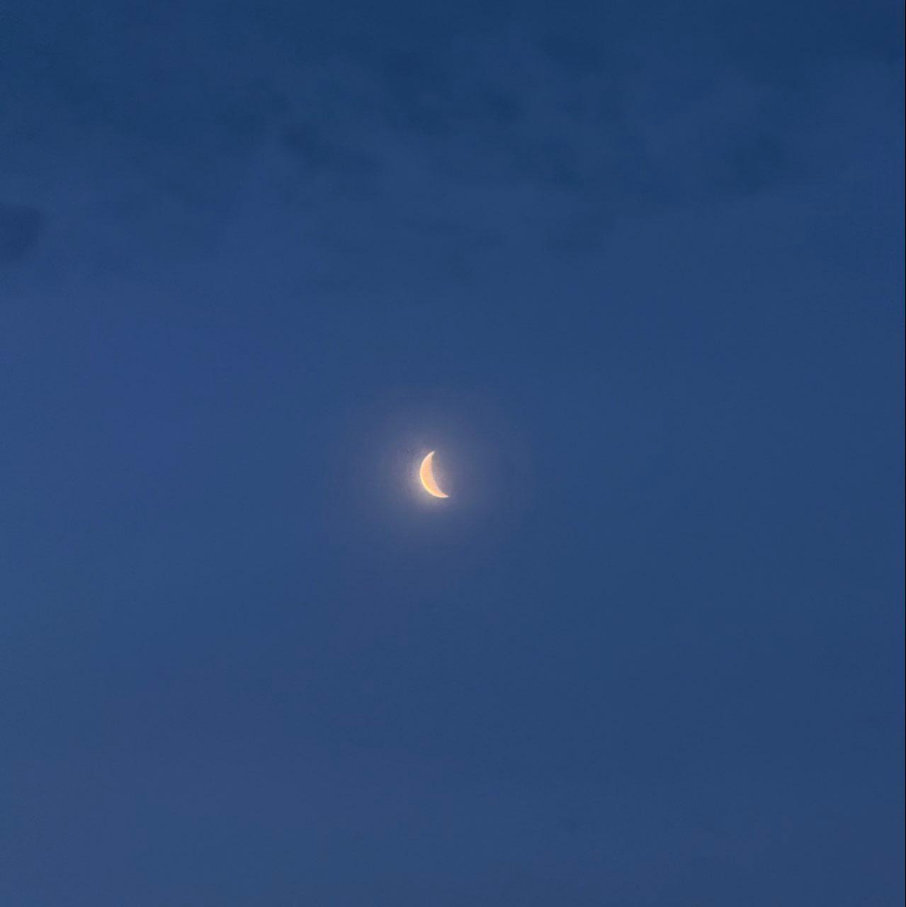 The Moon over Däniken SO, Schweiz — waning crescent, Lunar Day 25