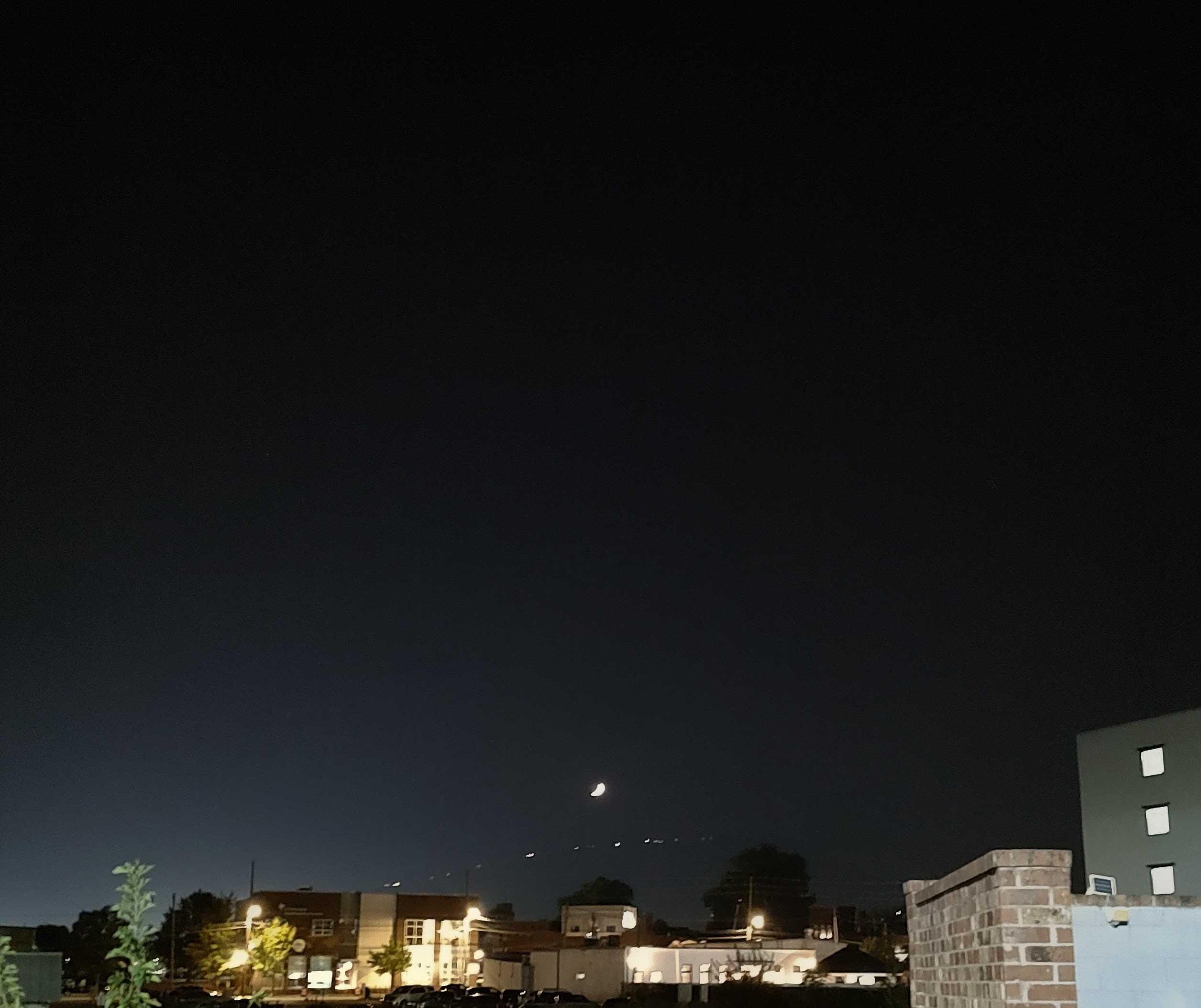 The Moon over Chattanooga, United States — waxing crescent, Lunar Day 5