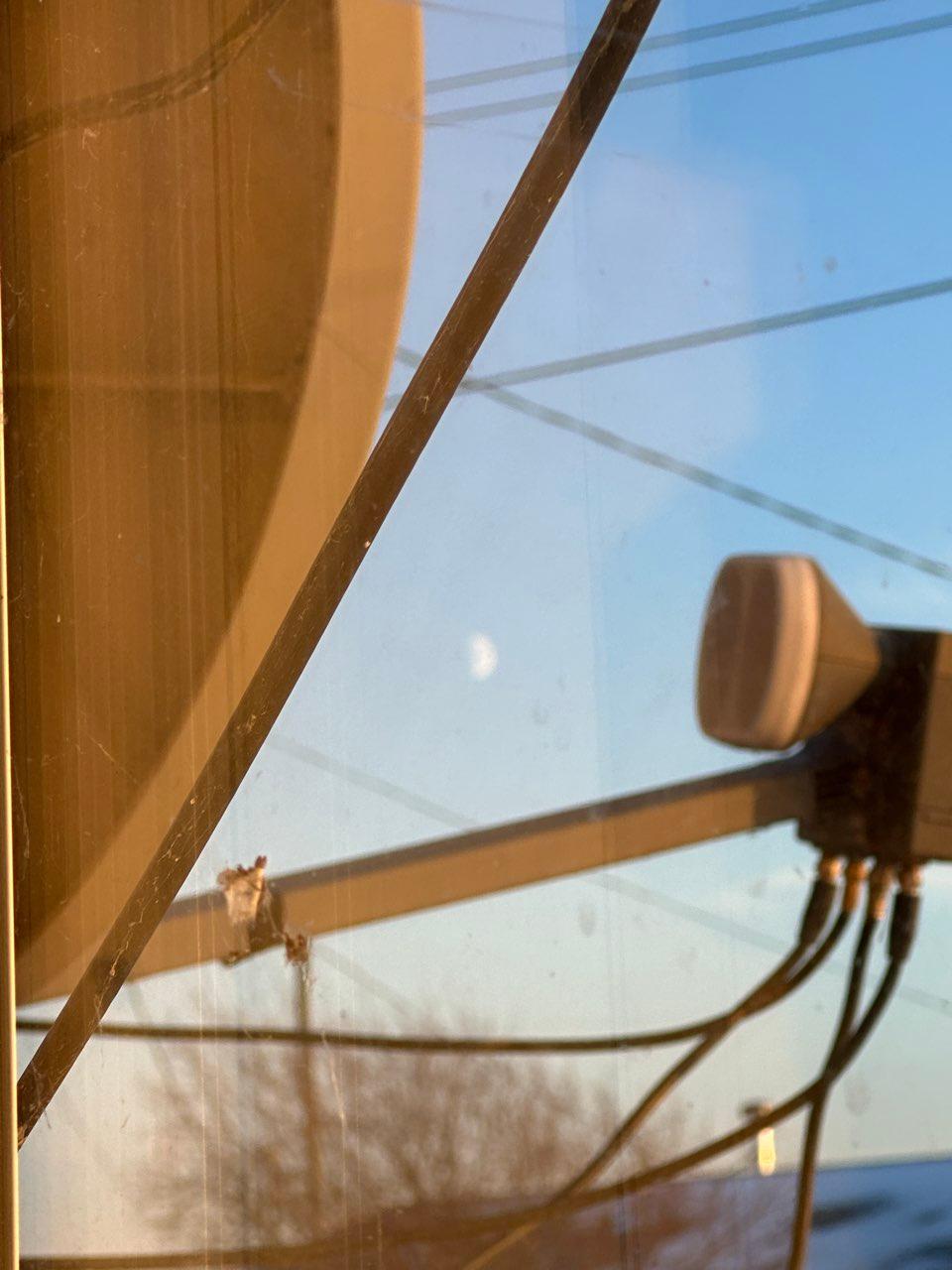 The Moon over Division #22, Unorganized, Canada — first quarter, Lunar Day 9