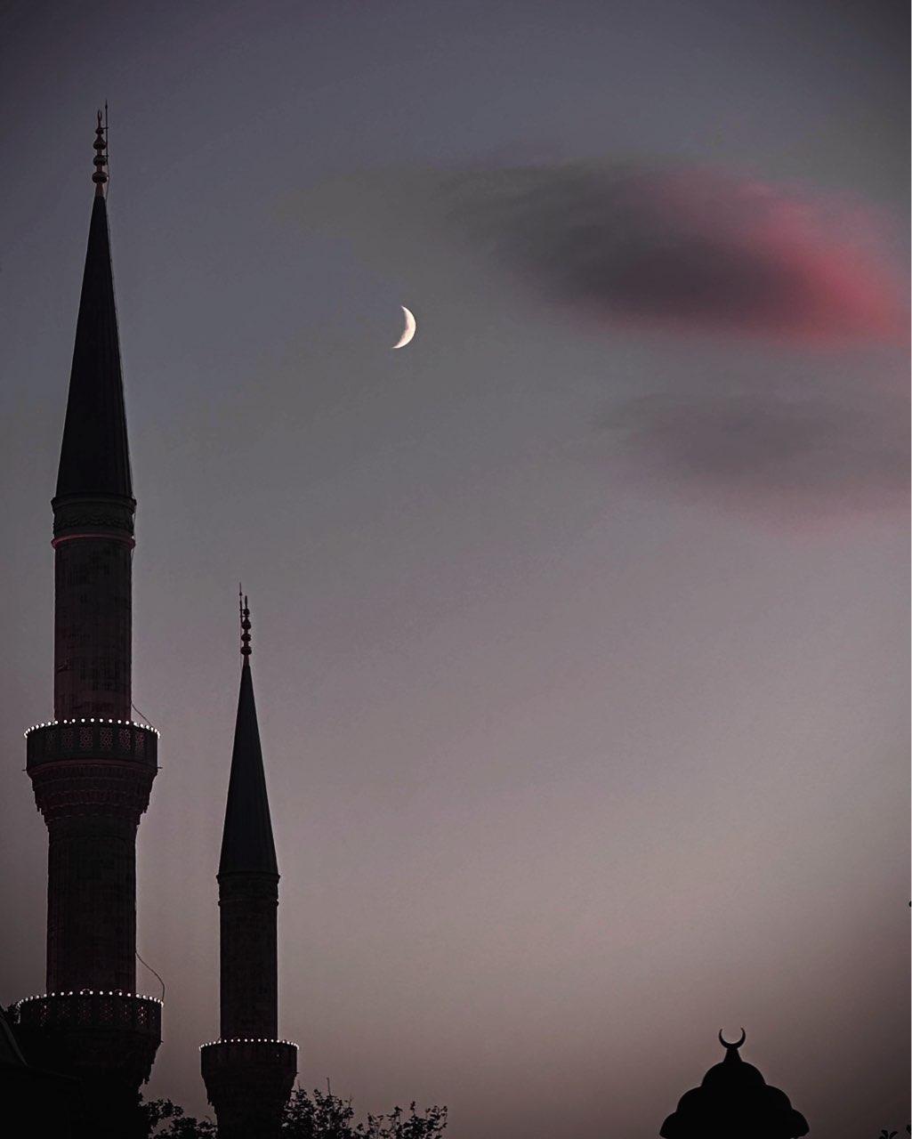 The Moon over Brussels, Belgium — waxing gibbous, Lunar Day 12