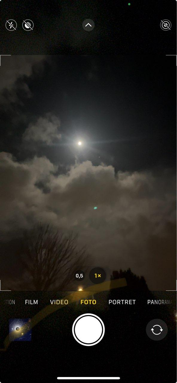The Moon over Hillegom, Nederland — full moon, Lunar Day 13