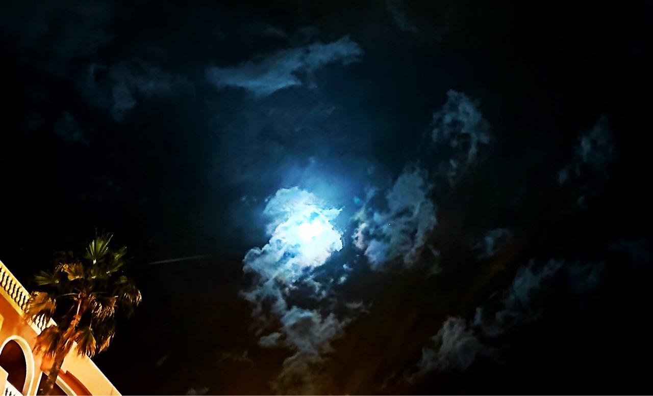 The Moon over Nice, France — full moon, Lunar Day 13