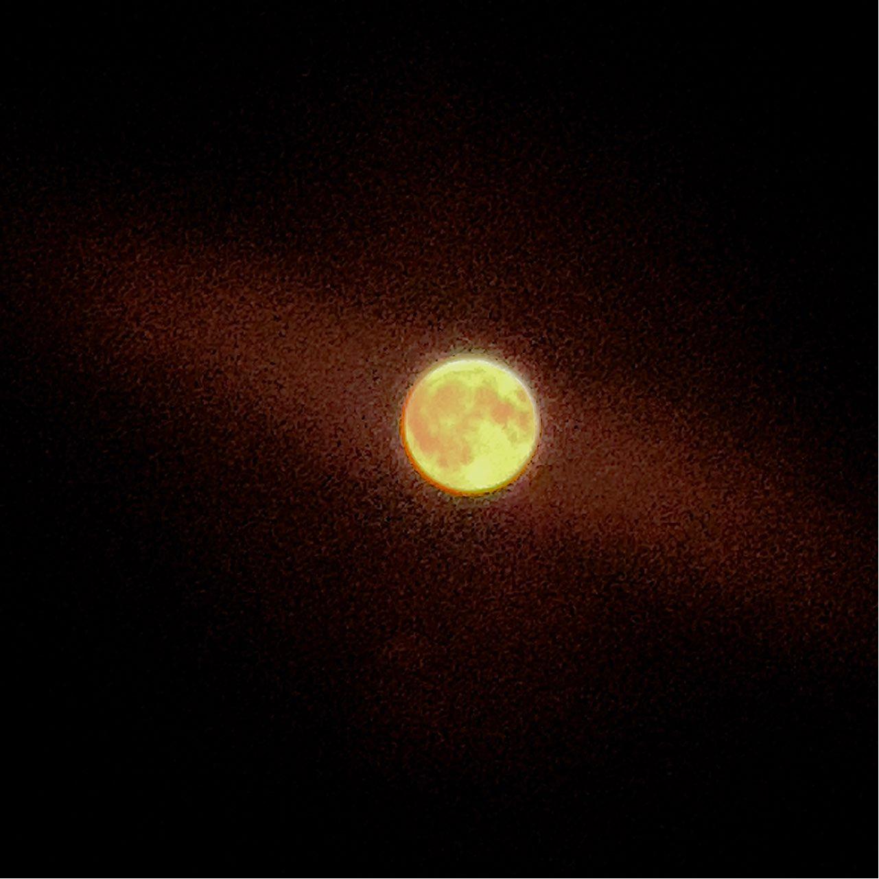 The Moon over Ede, Nederland — full moon, Lunar Day 16