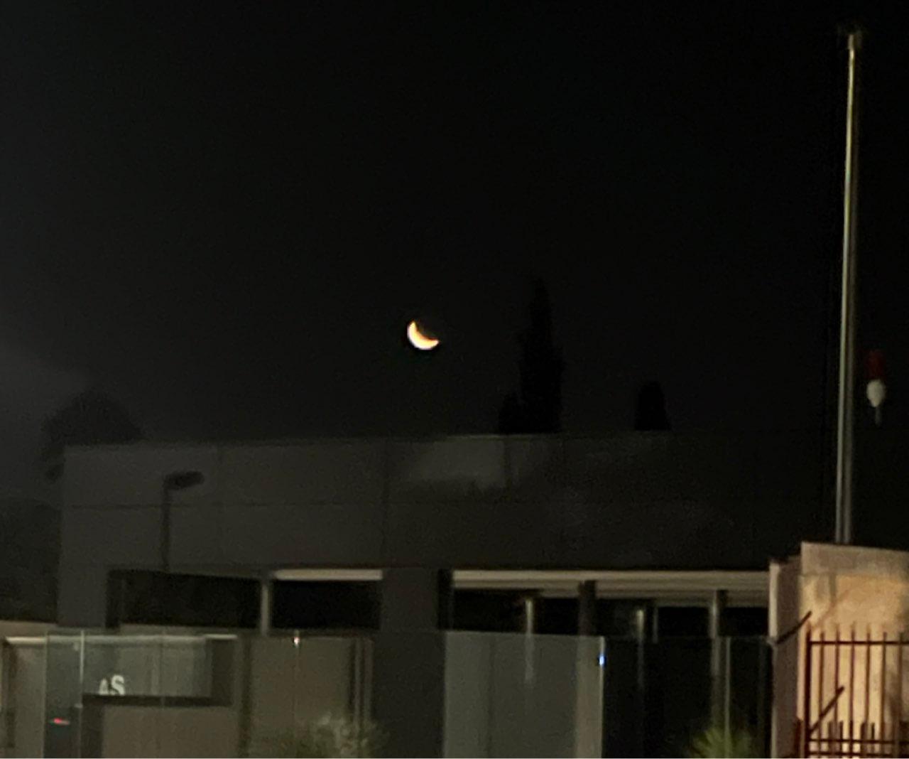 The Moon over Bari, Italia — waning crescent, Lunar Day 25