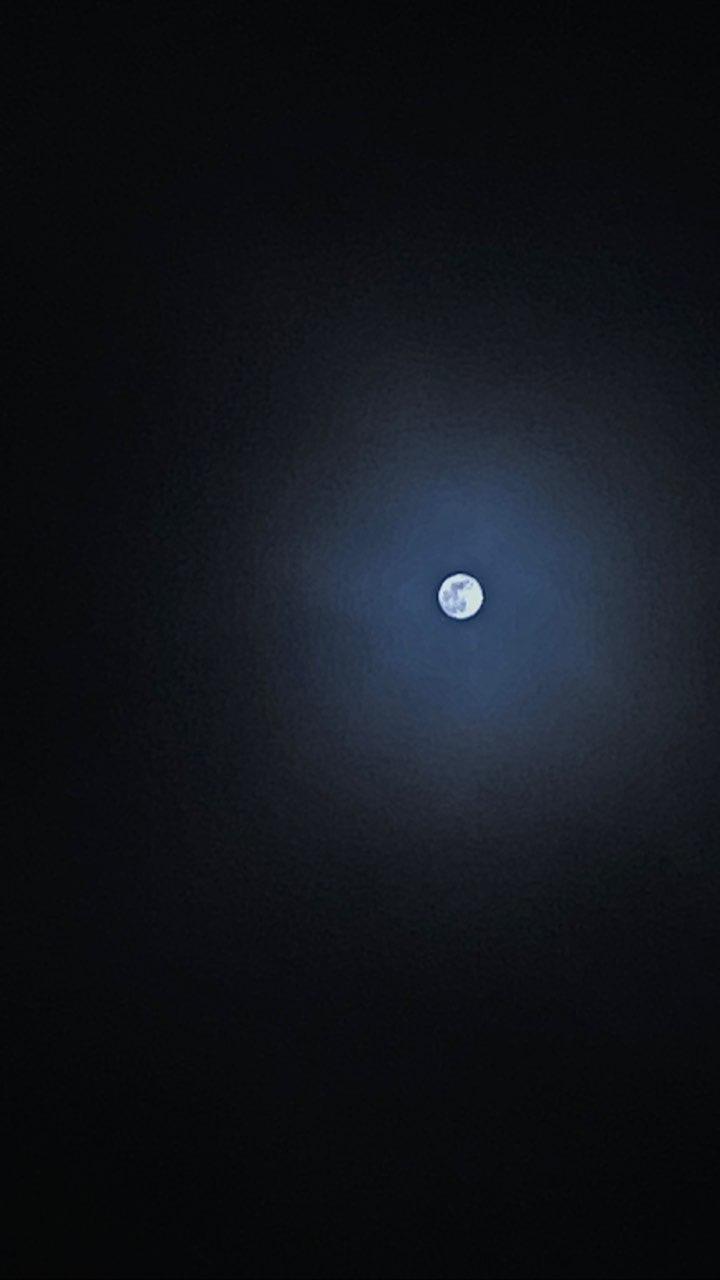The Moon over Martinsicuro, Italy — full moon, Lunar Day 15
